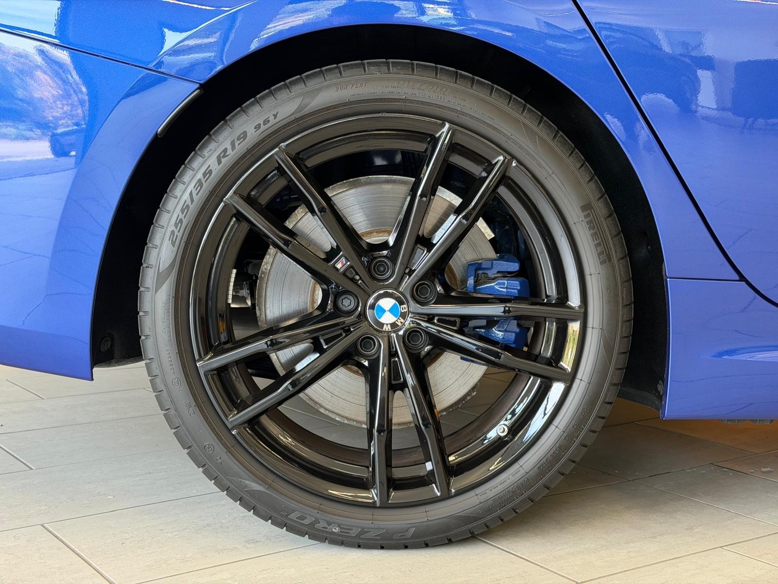 BMW M340i xDrive 48V Steptronic M Sport-image-10