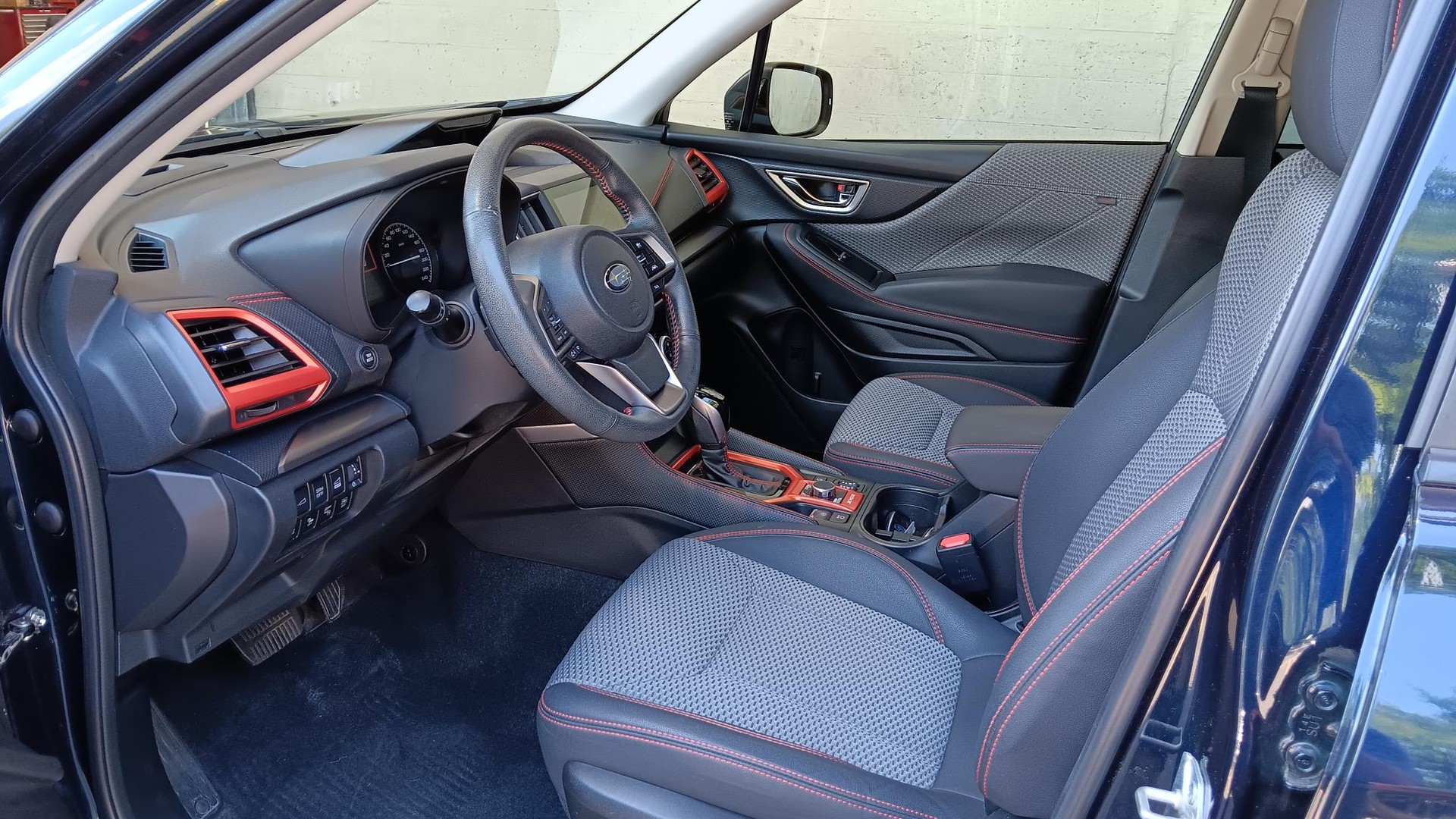 SUBARU Forester 2.0i e-Boxer Sport Lineartronic-image-9