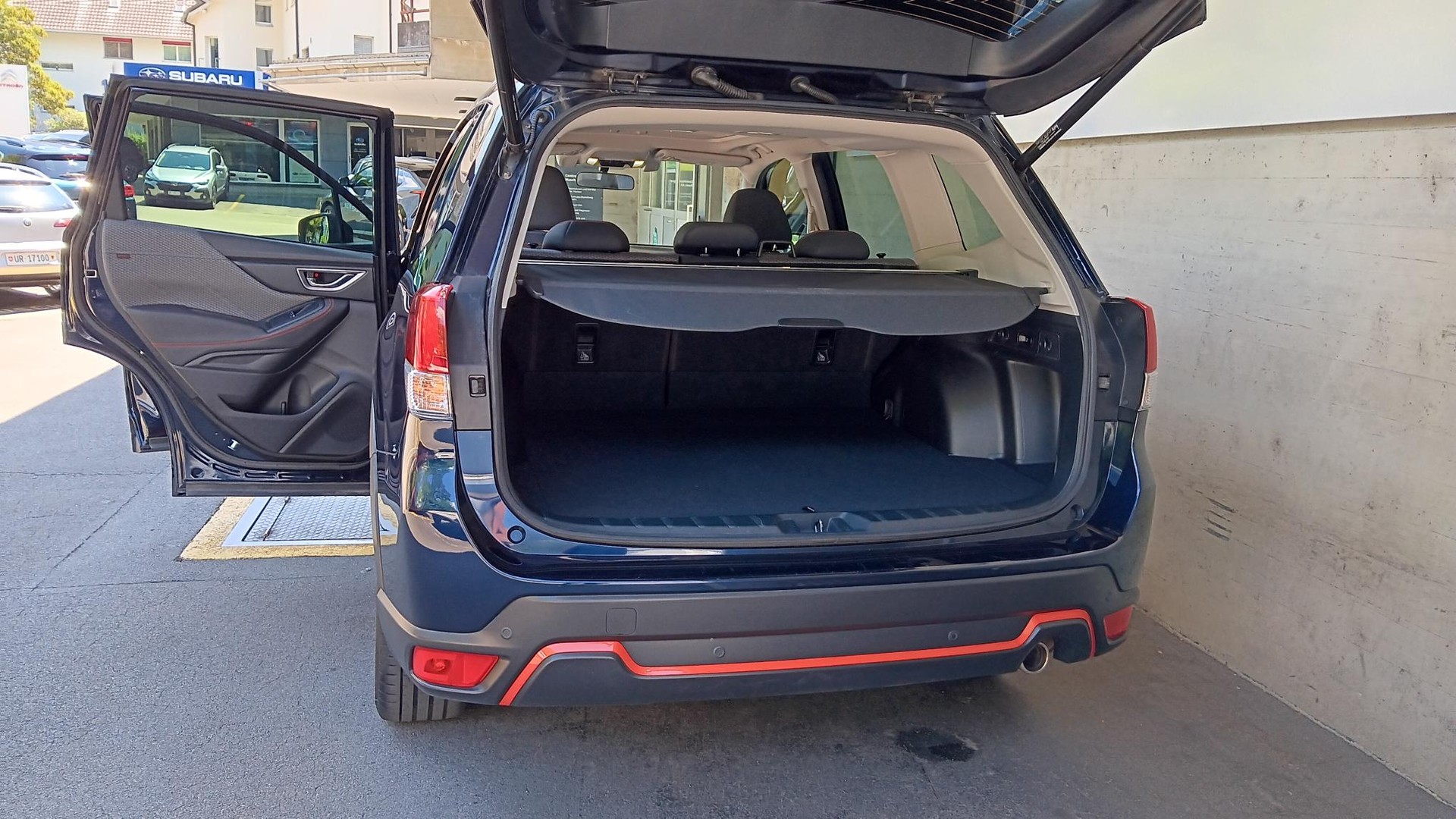 SUBARU Forester 2.0i e-Boxer Sport Lineartronic-image-8