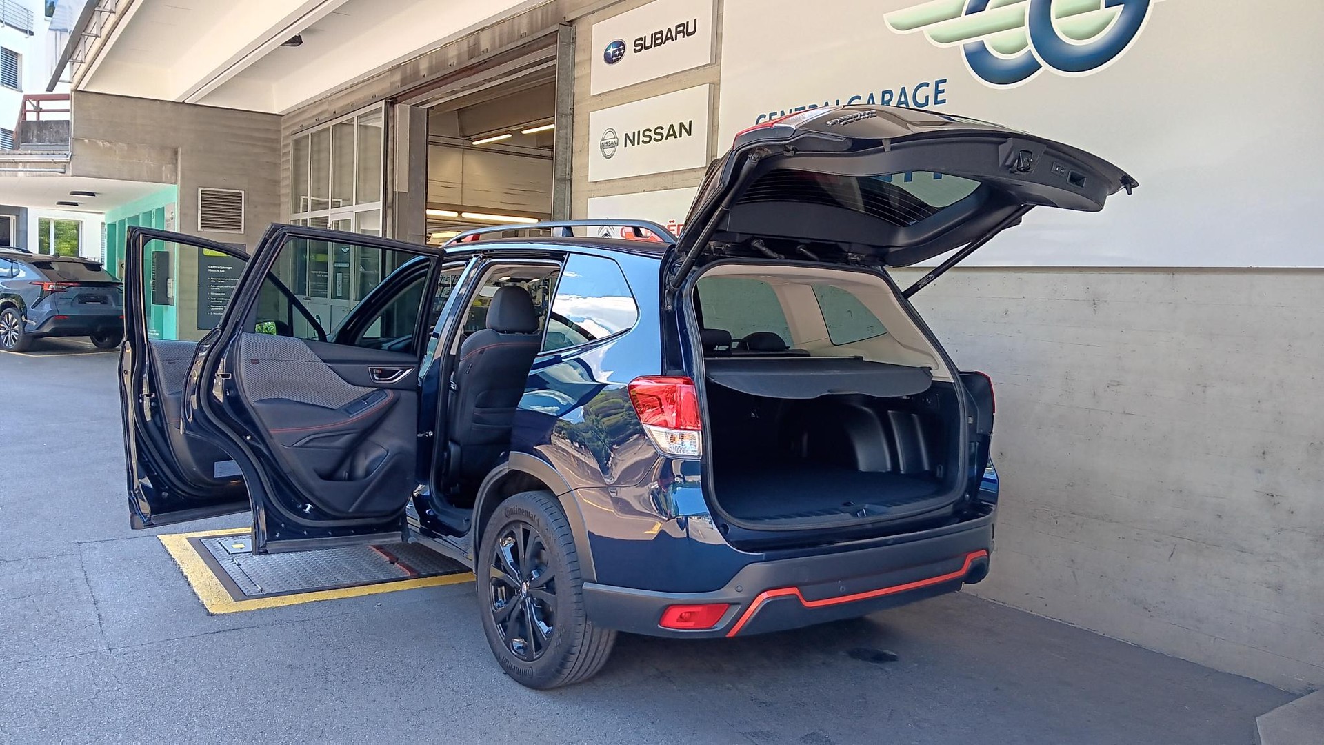 SUBARU Forester 2.0i e-Boxer Sport Lineartronic-image-7