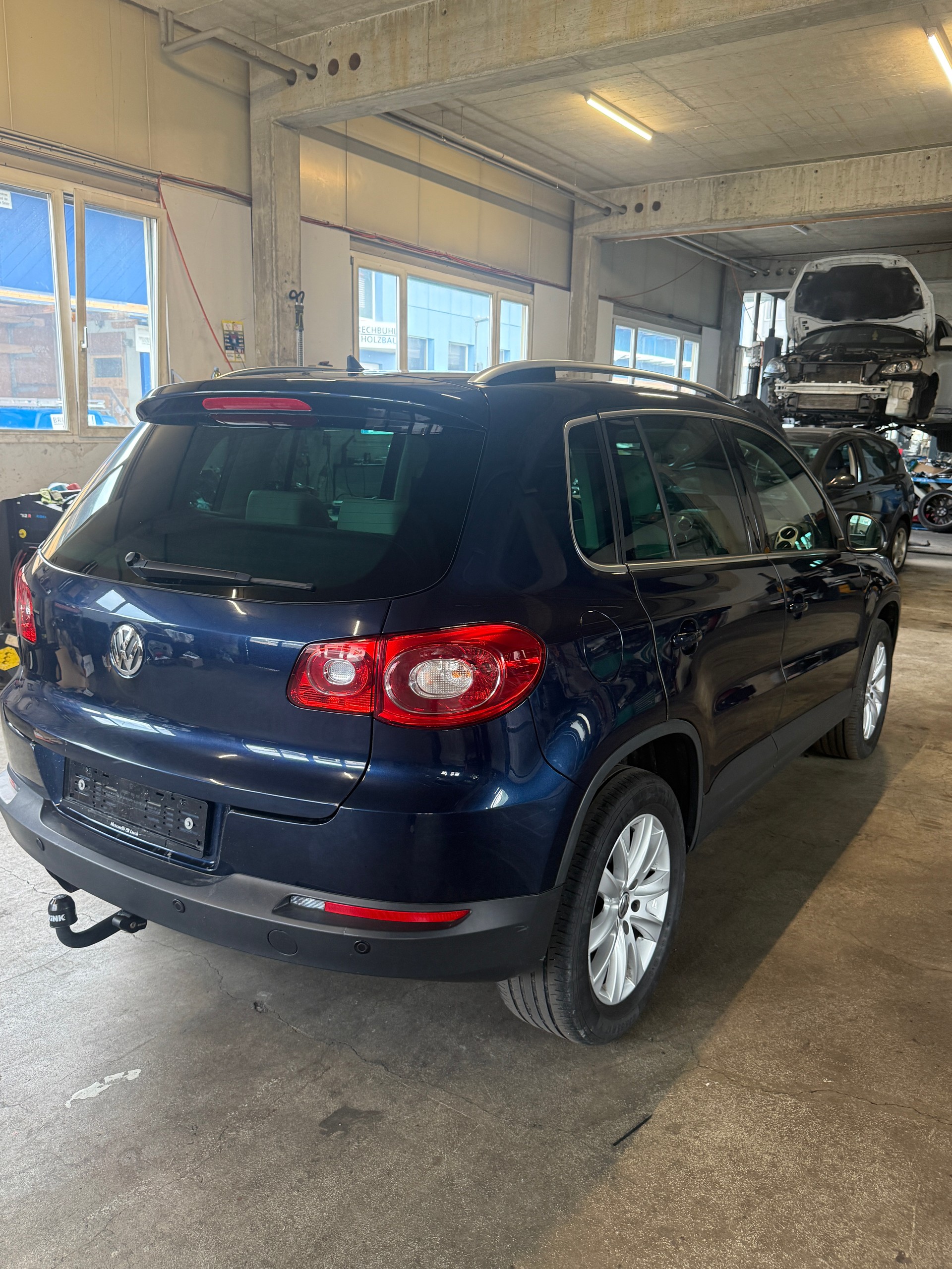 VW Tiguan 2.0 TSI Sport&Style DSG-image-3