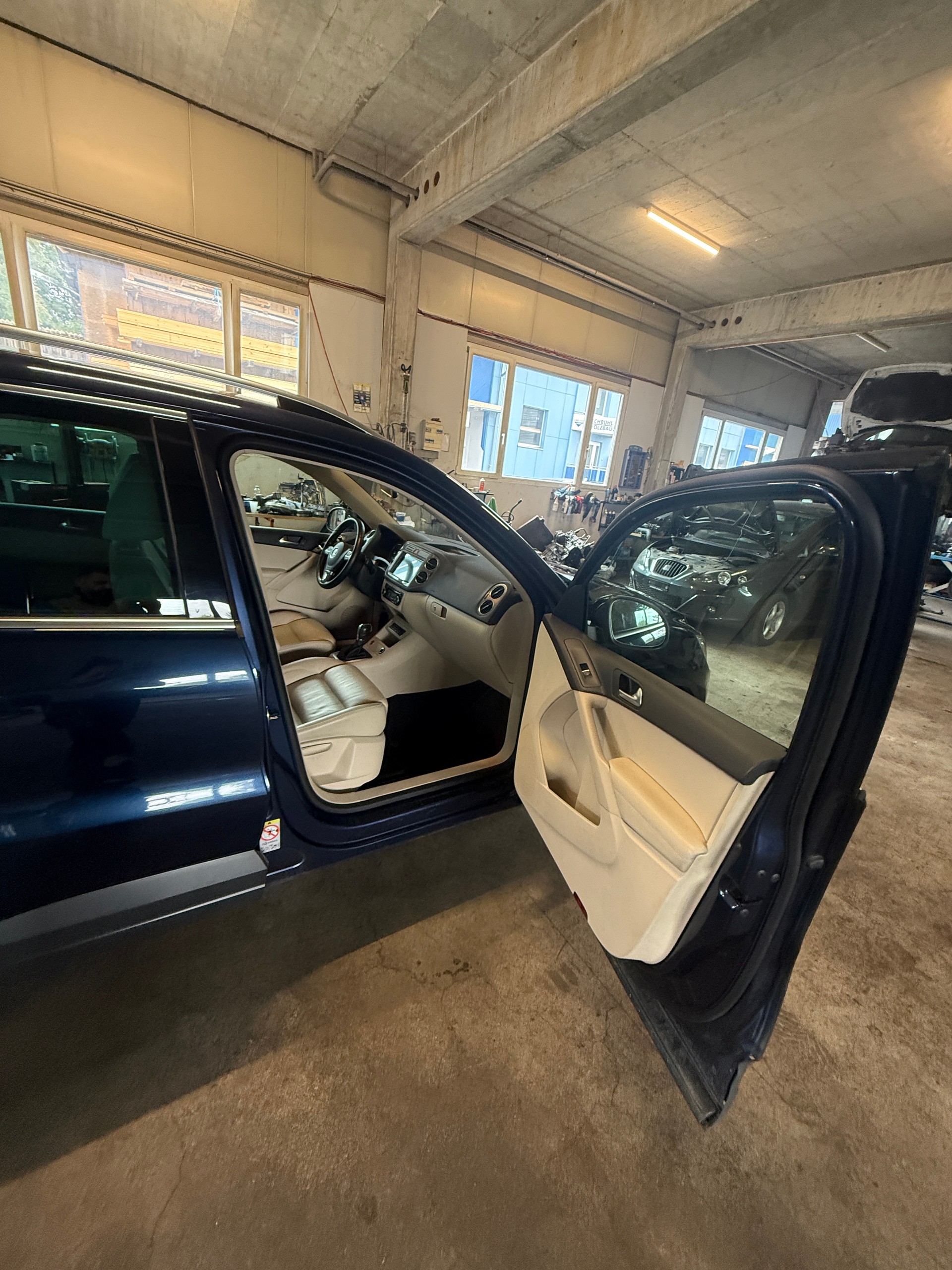 VW Tiguan 2.0 TSI Sport&Style DSG-image-7