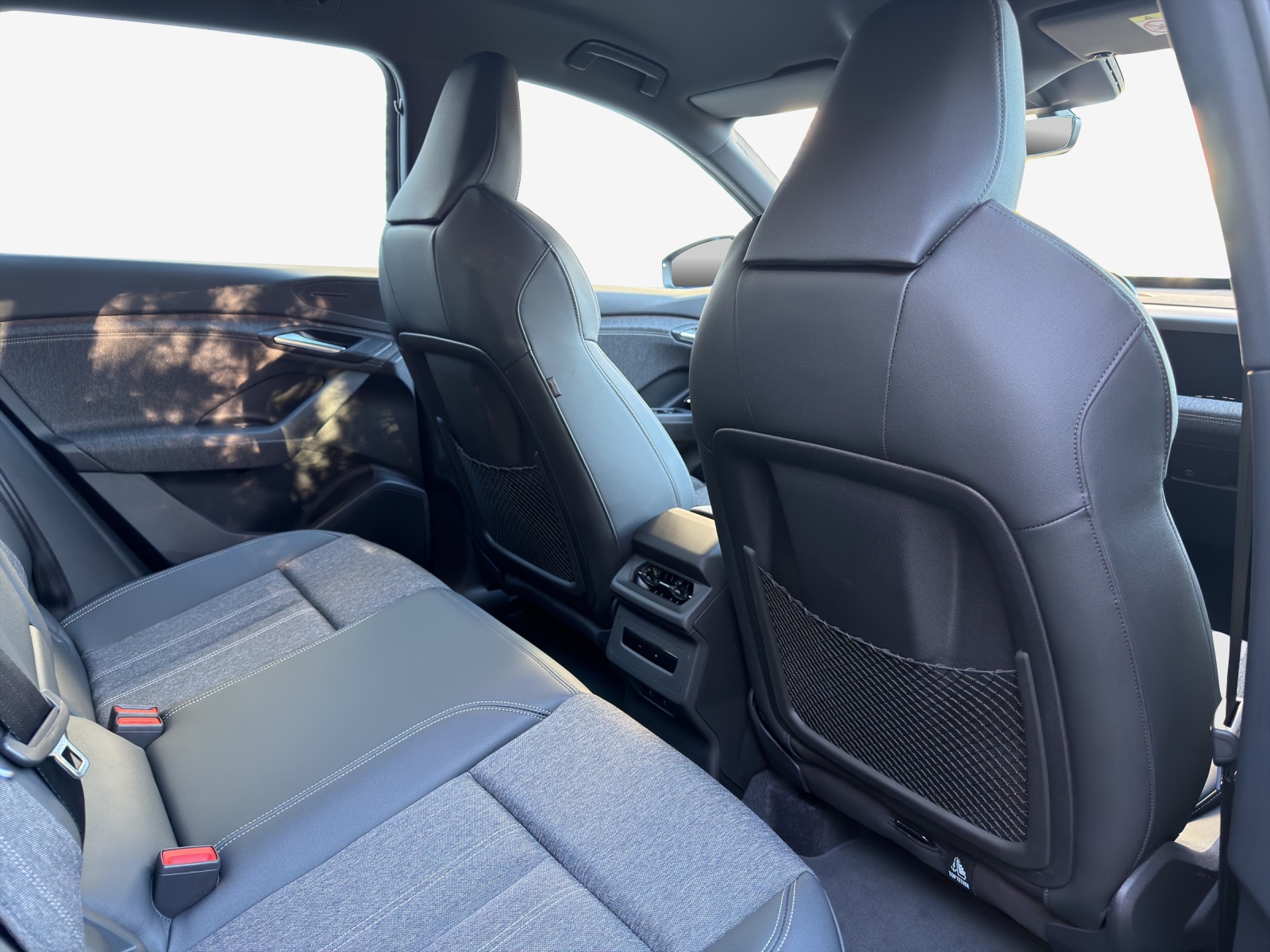 AUDI Q6 e-tron quattro-image-13