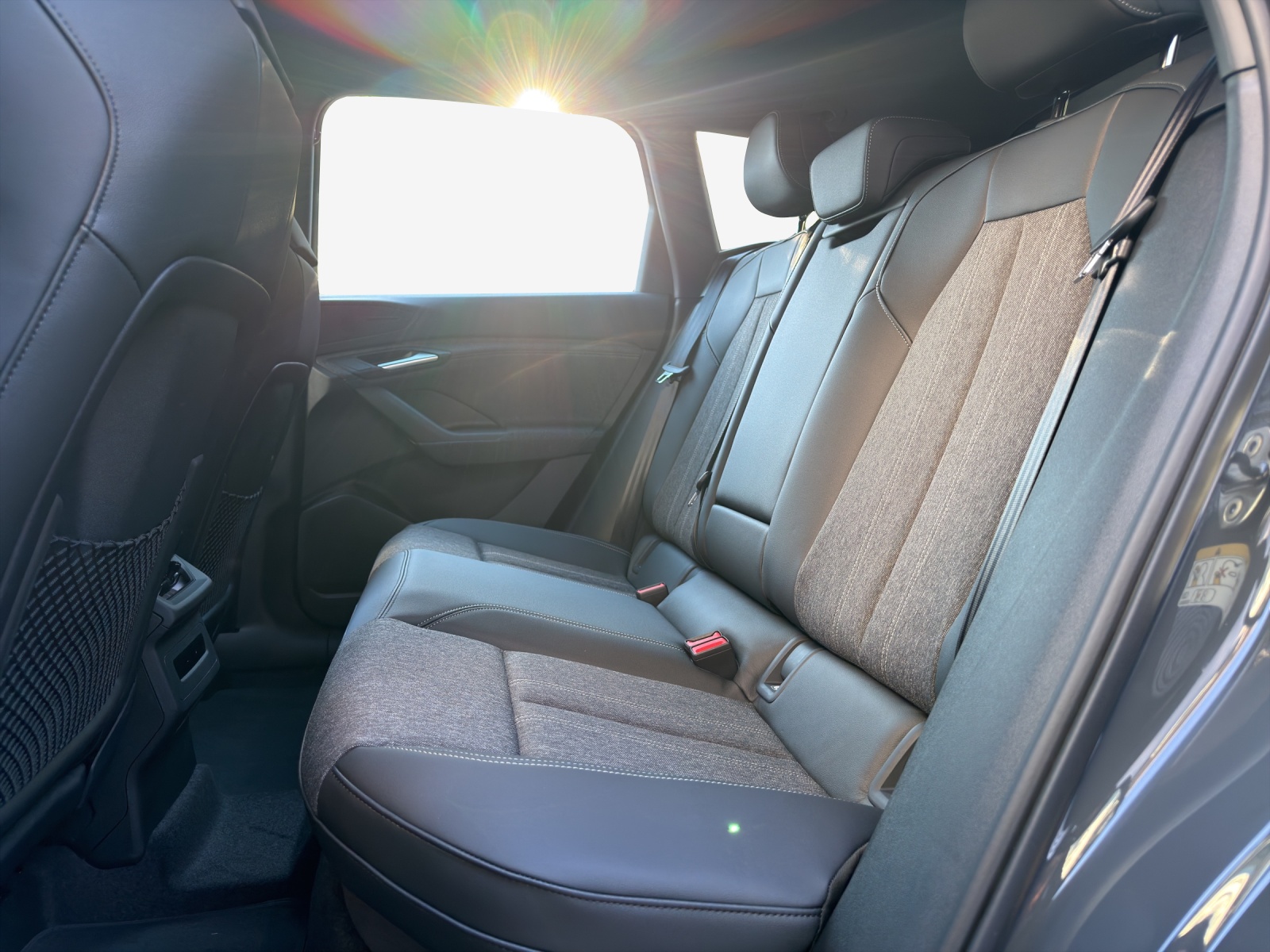 AUDI Q6 e-tron quattro-image-10