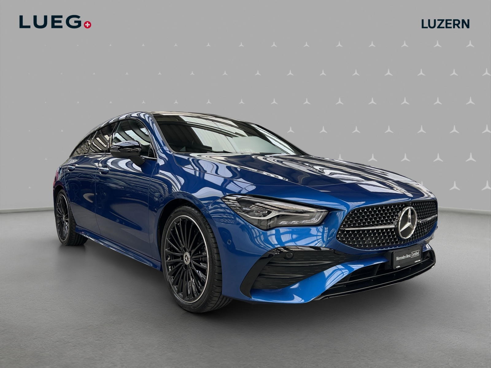 MERCEDES-BENZ CLA Shooting Brake 250 4Matic 8G-DCT-image-4