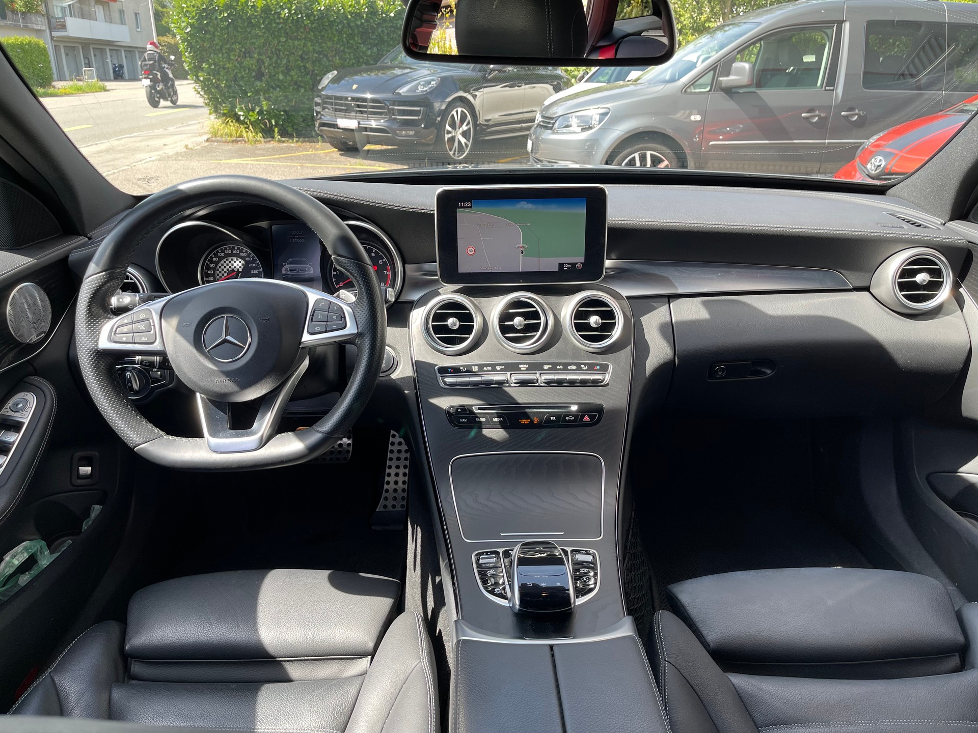 MERCEDES-BENZ C 43 AMG 4Matic 9G-Tronic-image-3