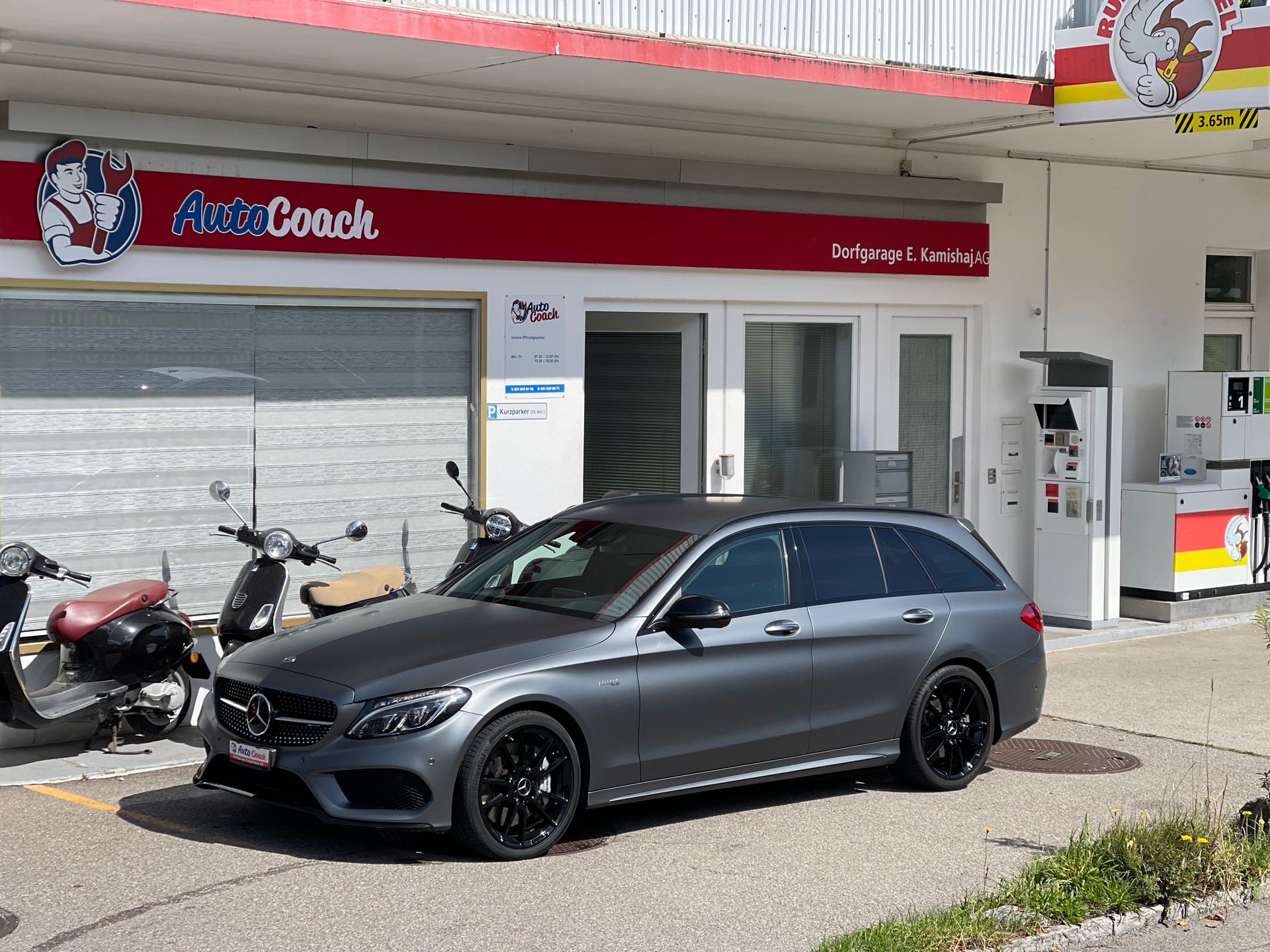 MERCEDES-BENZ C 43 AMG 4Matic 9G-Tronic-image-2