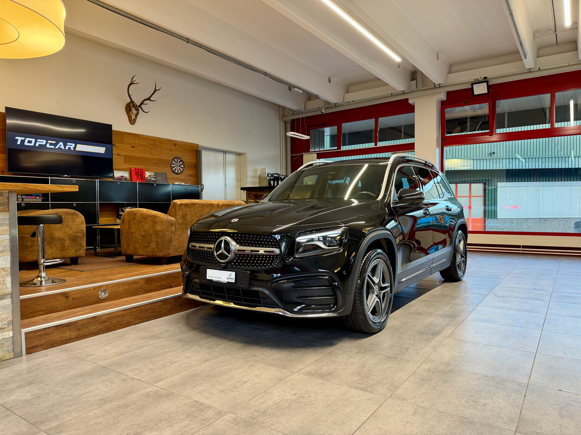 MERCEDES-BENZ GLB 200 7G-Tronic FACELIFT AMG LINE-image-1