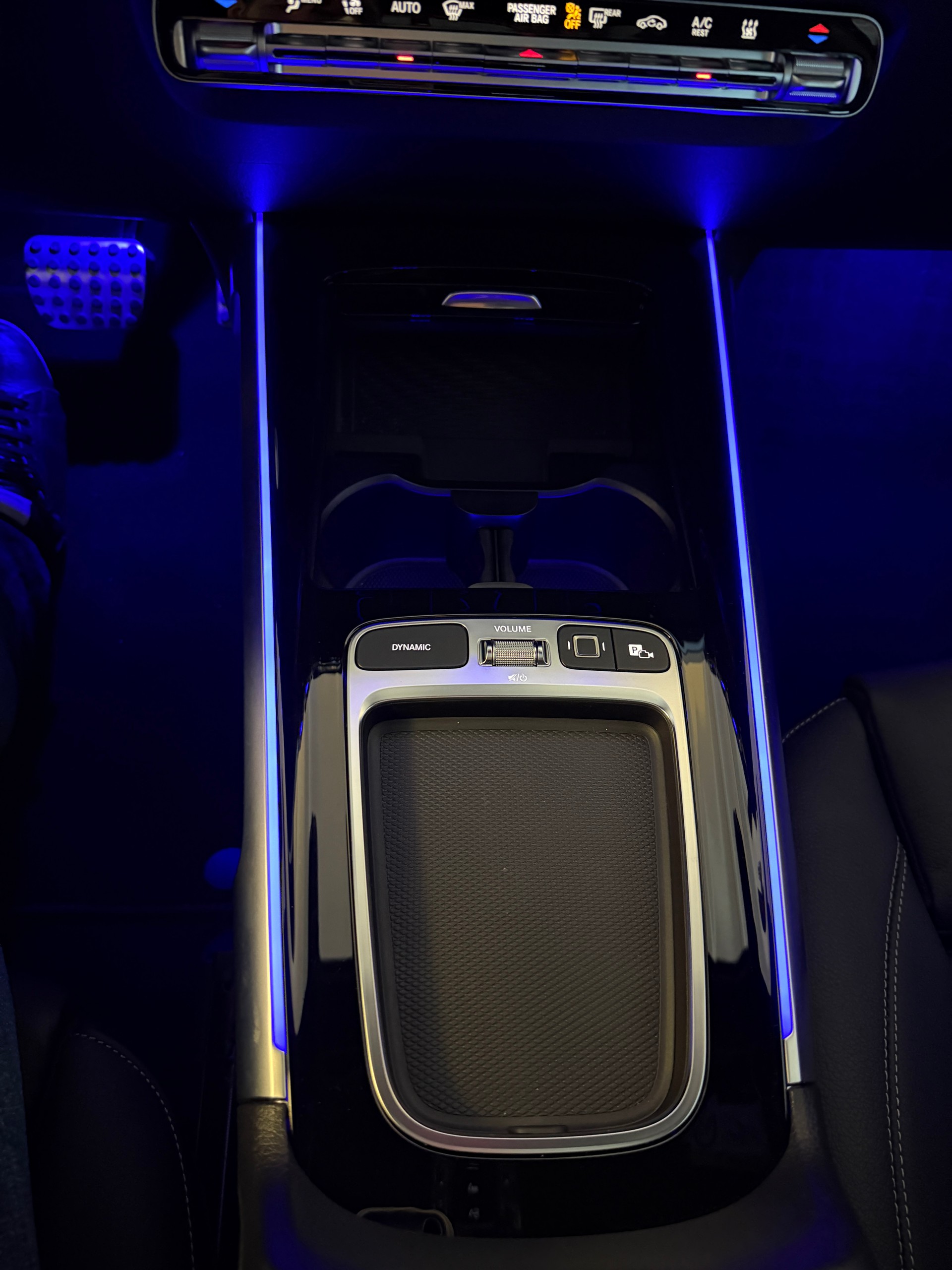 MERCEDES-BENZ GLB 200 7G-Tronic FACELIFT AMG LINE-image-20
