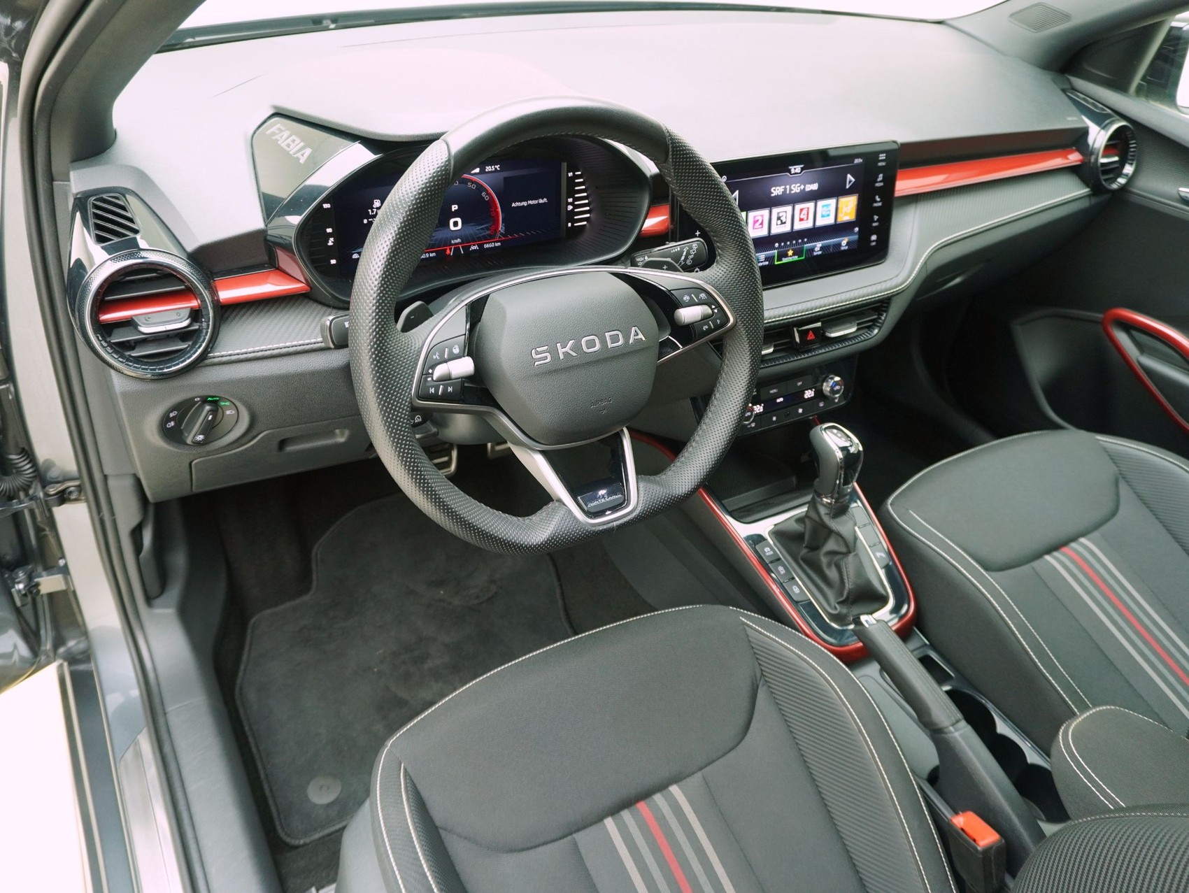 SKODA Fabia 1.5 TSI DSG Monte Carlo-image-10