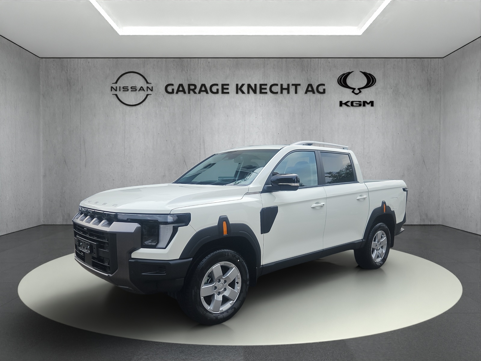 KGM-SsangYong Musso 2.2 e-XDI Platinum-showroom-element-3