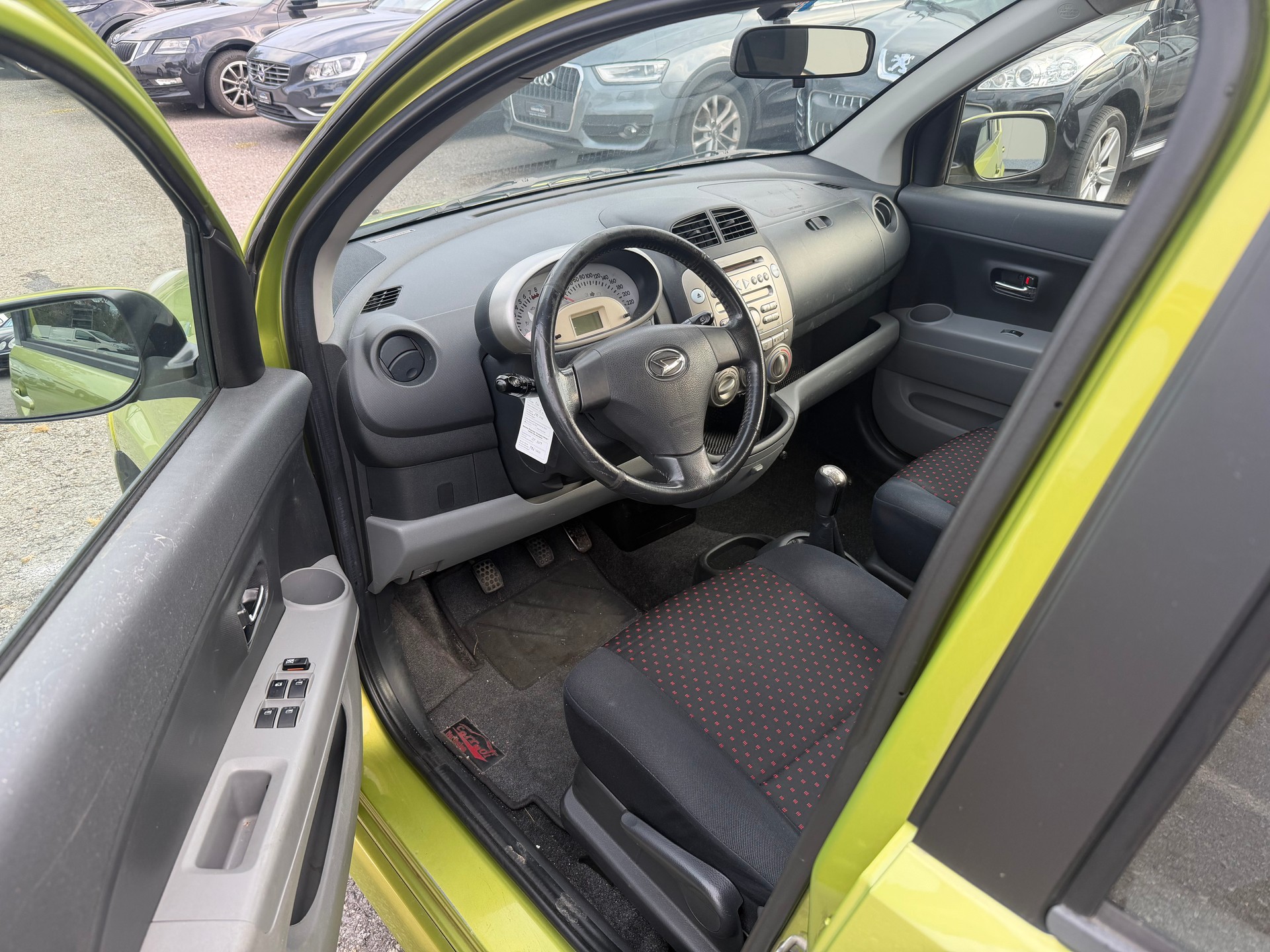 DAIHATSU Sirion 1.3 S eco-4WD-image-8