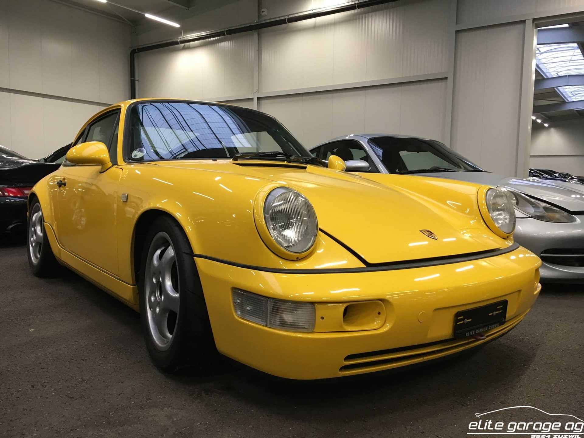 PORSCHE 911 Carrera 2 RS-image-2