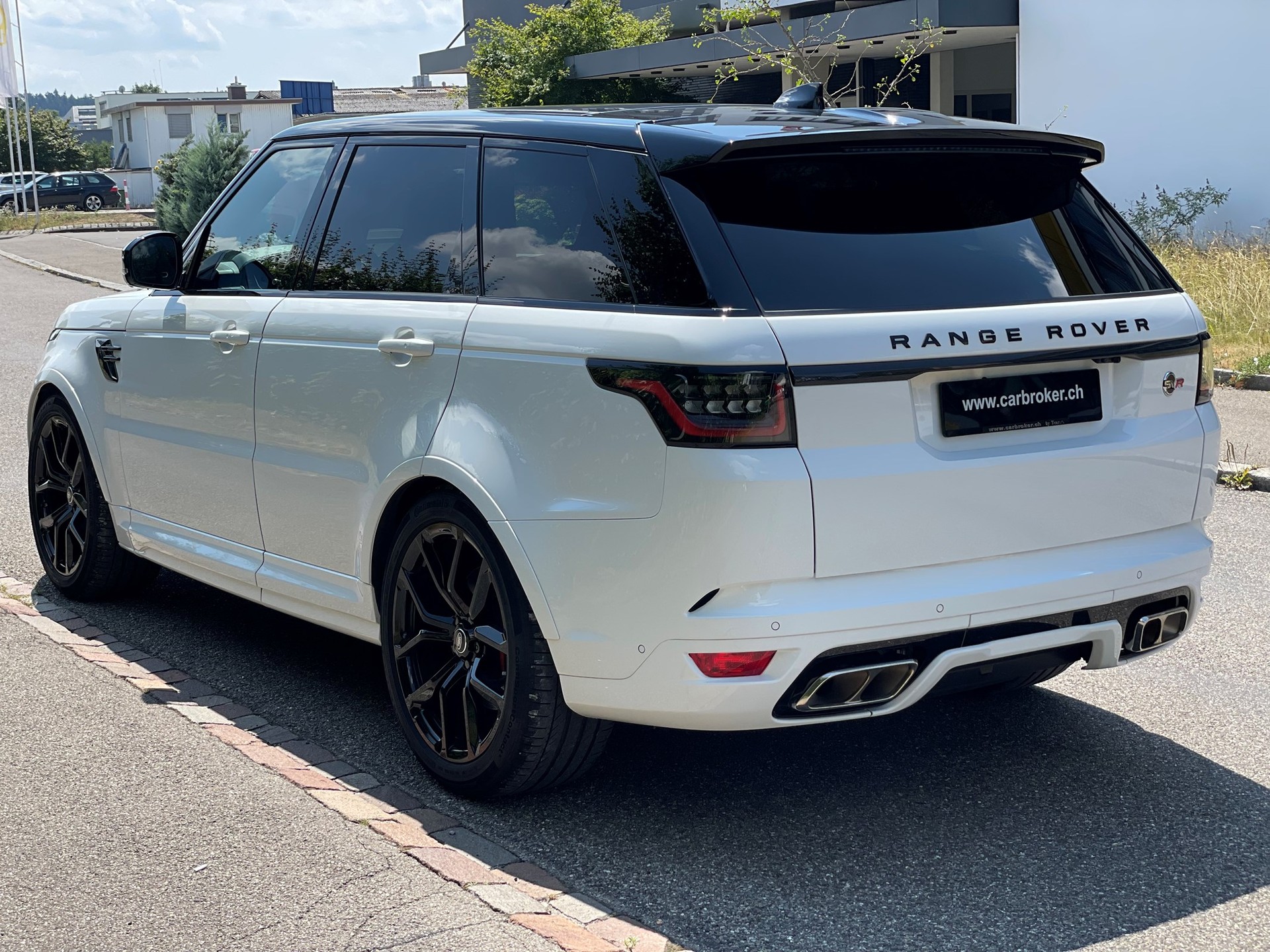 LAND ROVER Range Rover Sport 5.0 V8 S/C SVR Automatic-image-6