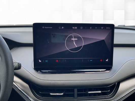 SKODA Enyaq 60 SportLine-image-14