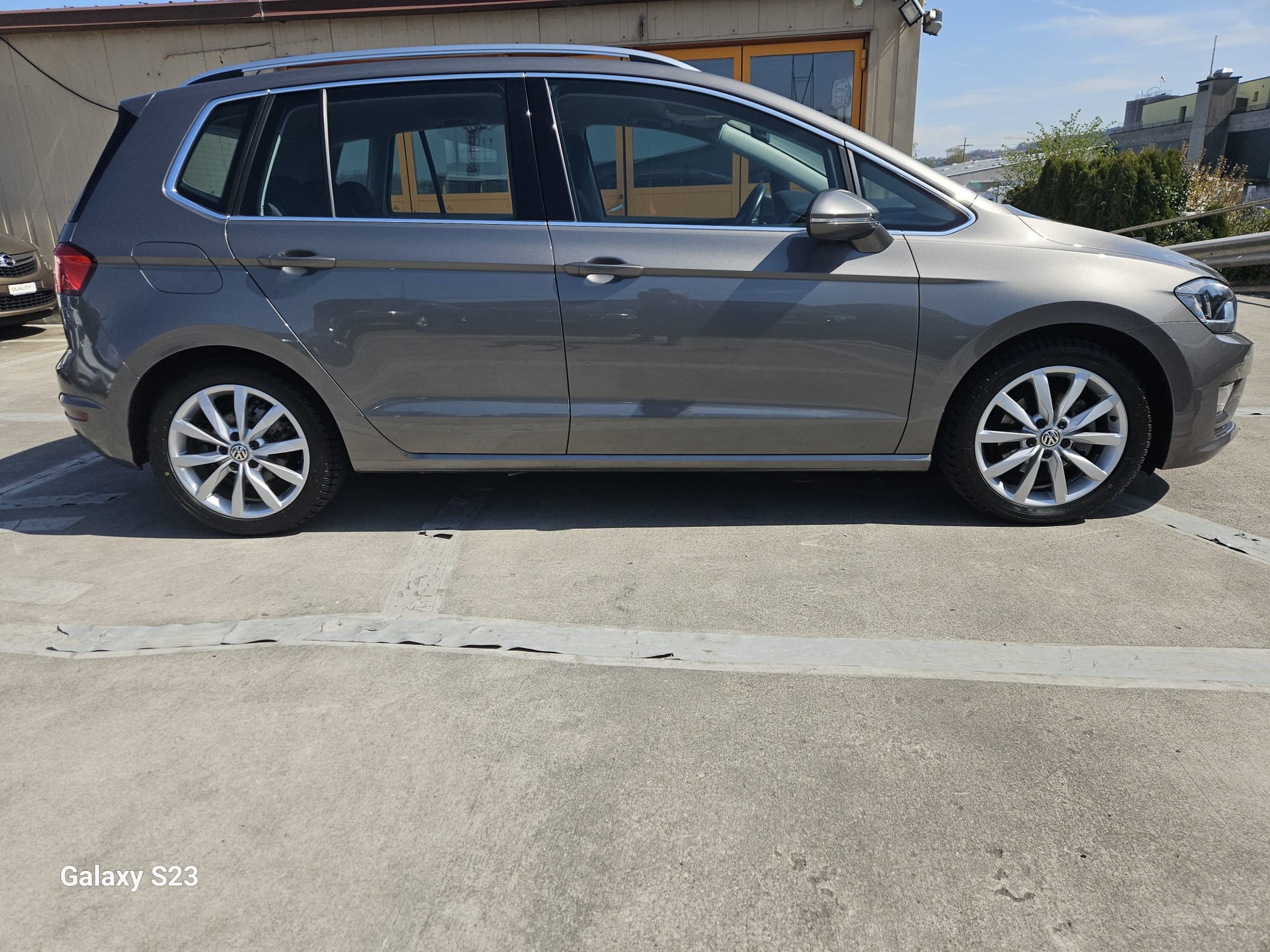VW Golf Sportsvan 1.6 TDI Comfortline-image-4