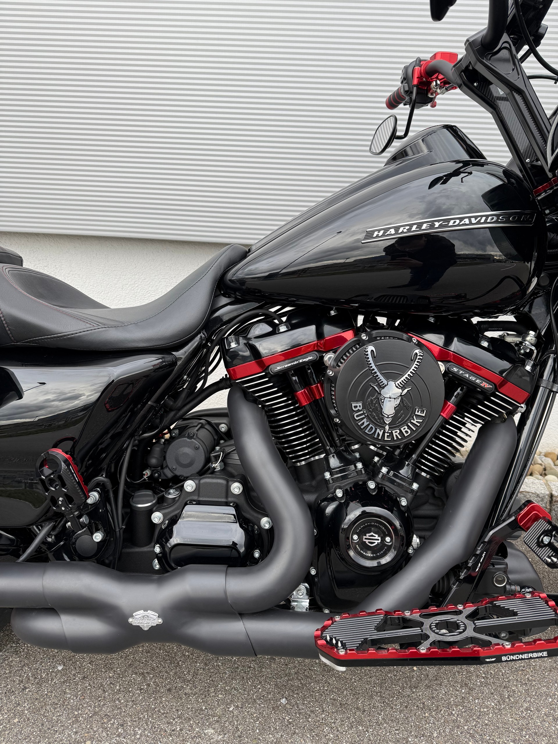 HARLEY-DAVIDSON FLTRXS Road Glide Special 131 Stage4-showroom-element-3