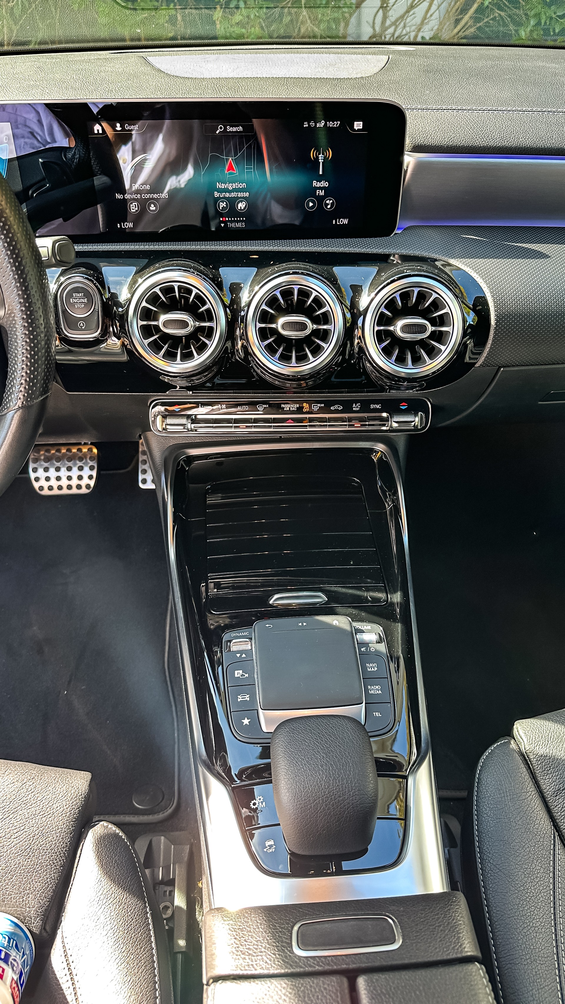 MERCEDES-BENZ CLA Shooting Brake 45 AMG 4Matic+ 8G-DCT-image-9