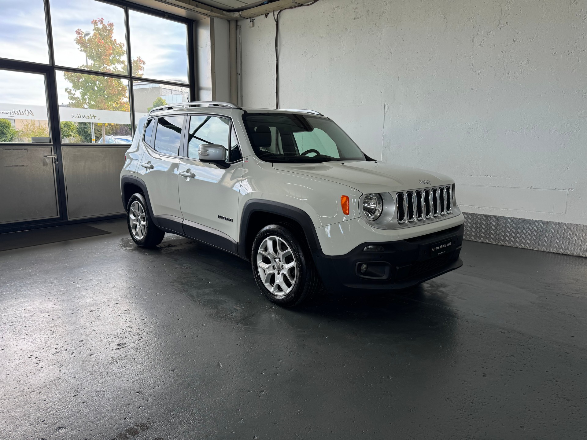 JEEP Renegade 1.6 CRD Limited-image-1