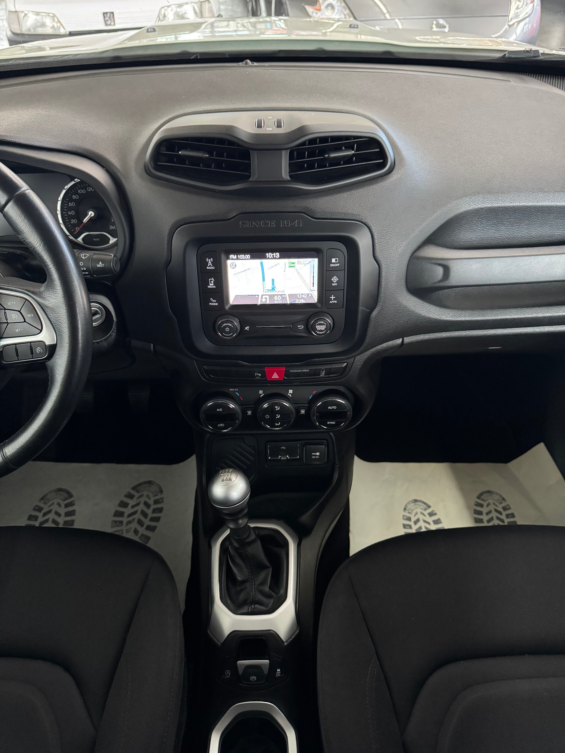 JEEP Renegade 1.6 CRD Limited-image-15