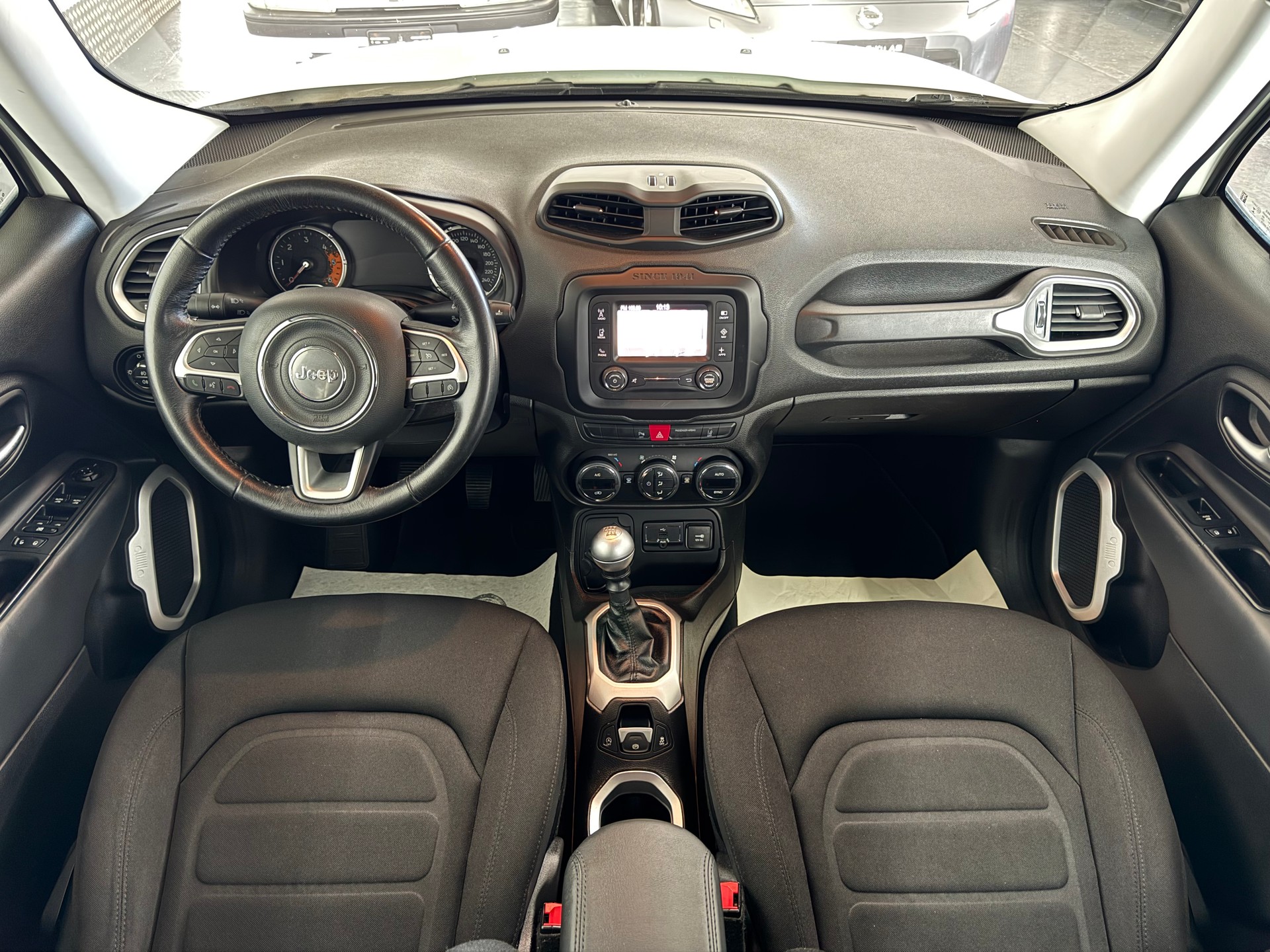 JEEP Renegade 1.6 CRD Limited-image-14