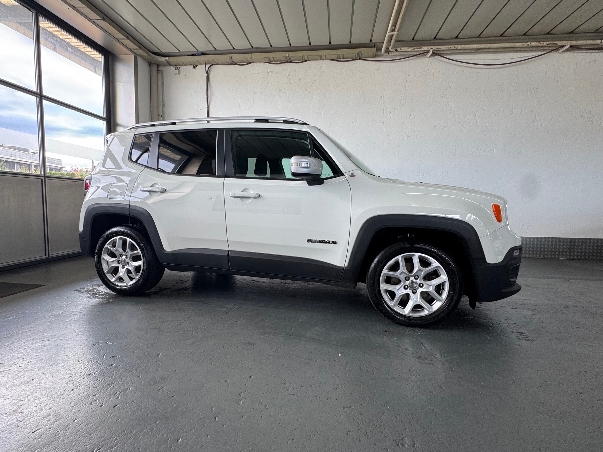 JEEP Renegade 1.6 CRD Limited-image-6