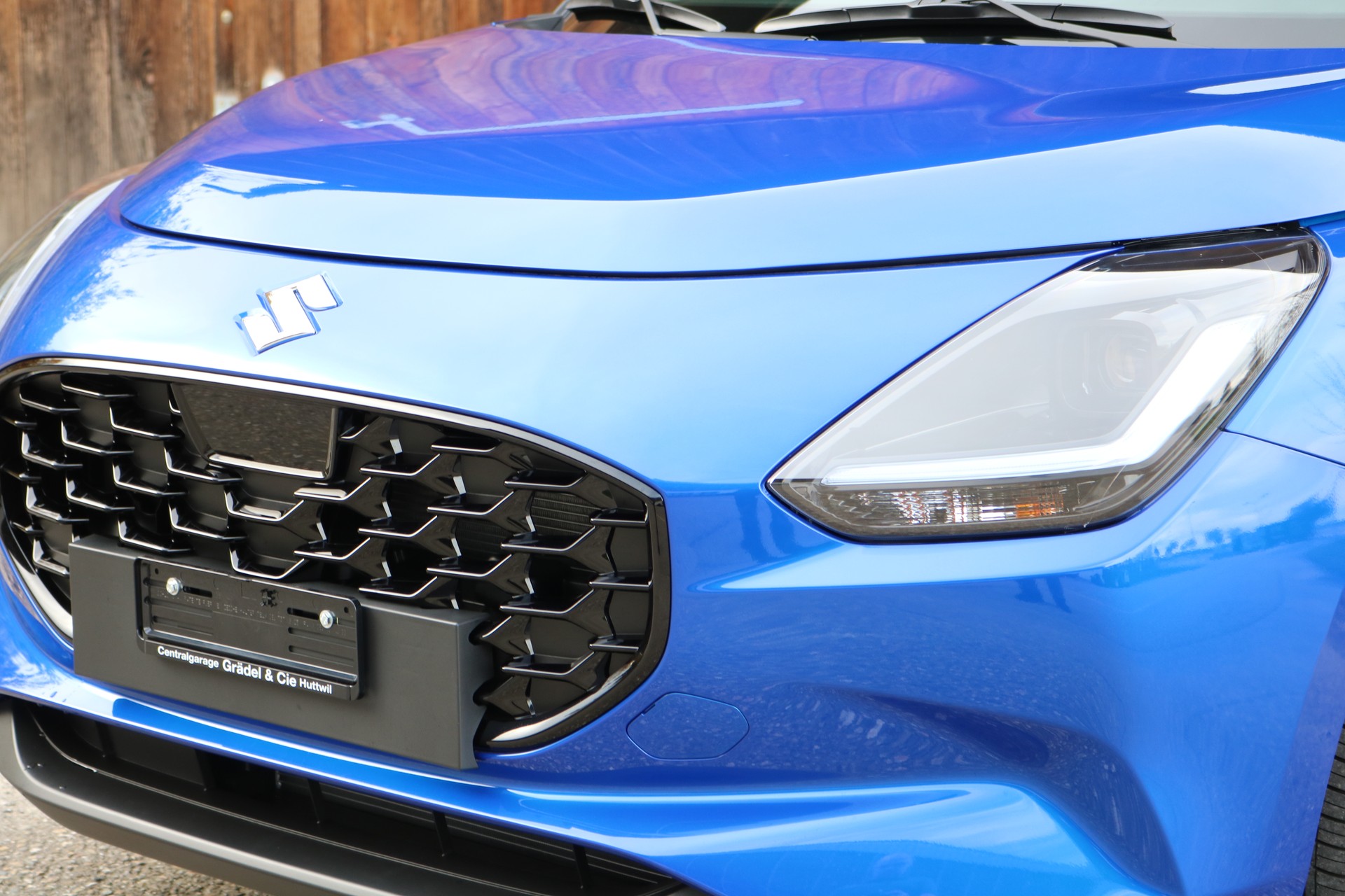 SUZUKI Swift 1.2 Compact+ Hybrid CVT-image-12