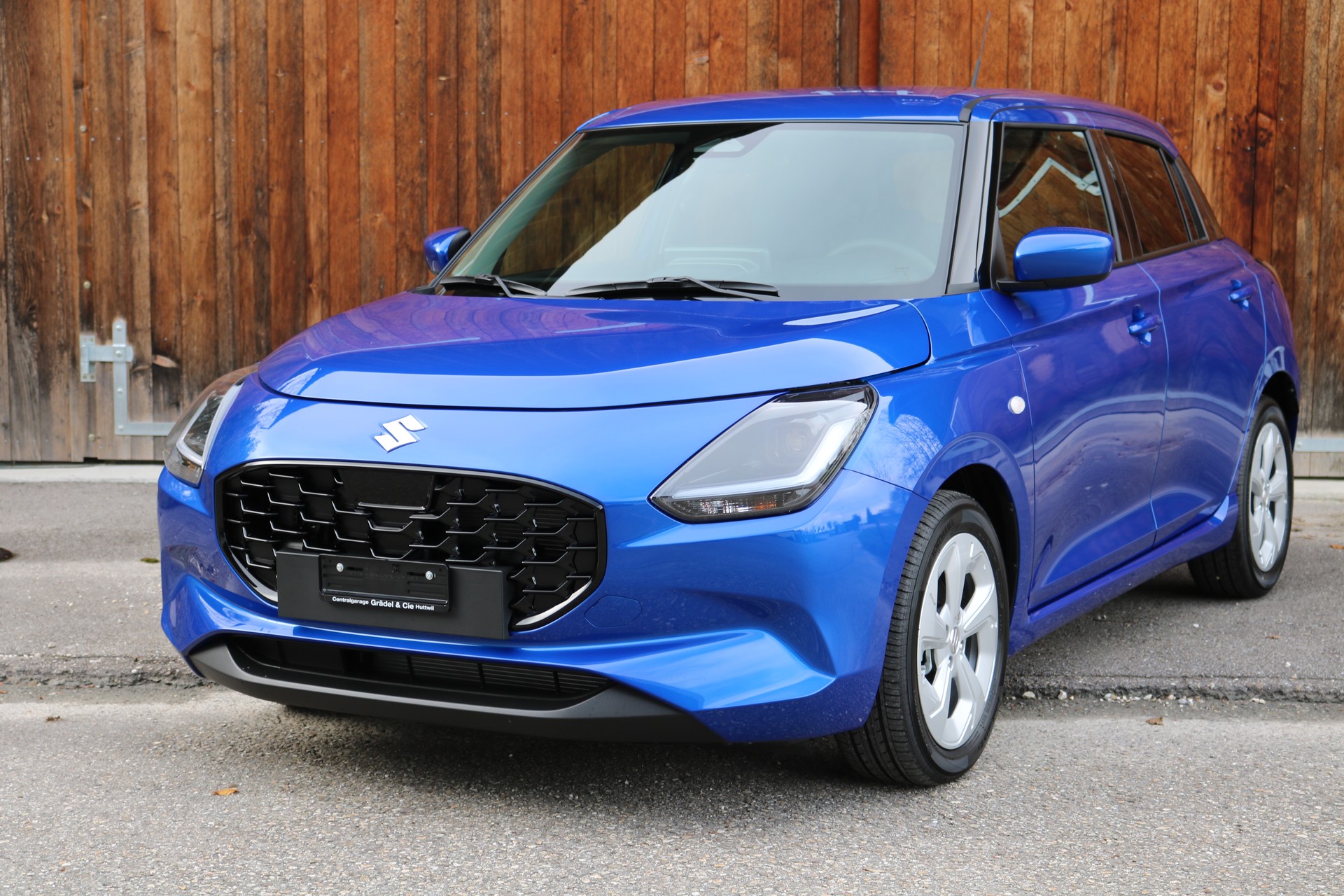 SUZUKI Swift 1.2 Compact+ Hybrid CVT-image-0