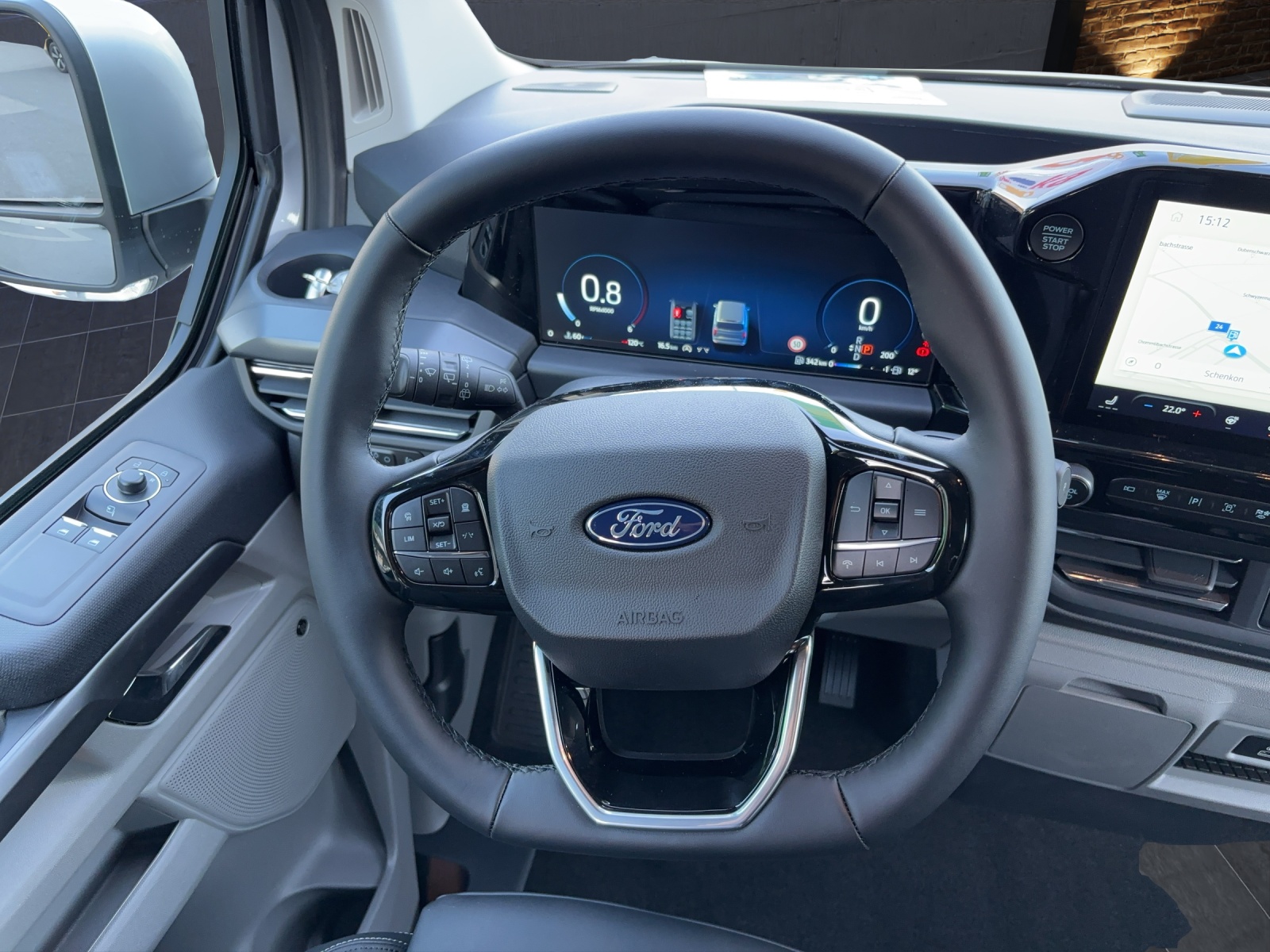 FORD Tourneo Custom Bus 320 L1 2.0 EcoBlue 136 PS Titanium AUTOMAT-image-9