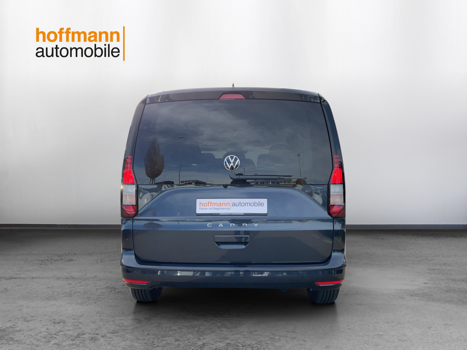 VW Caddy 1.5 TSI DSG-image-4