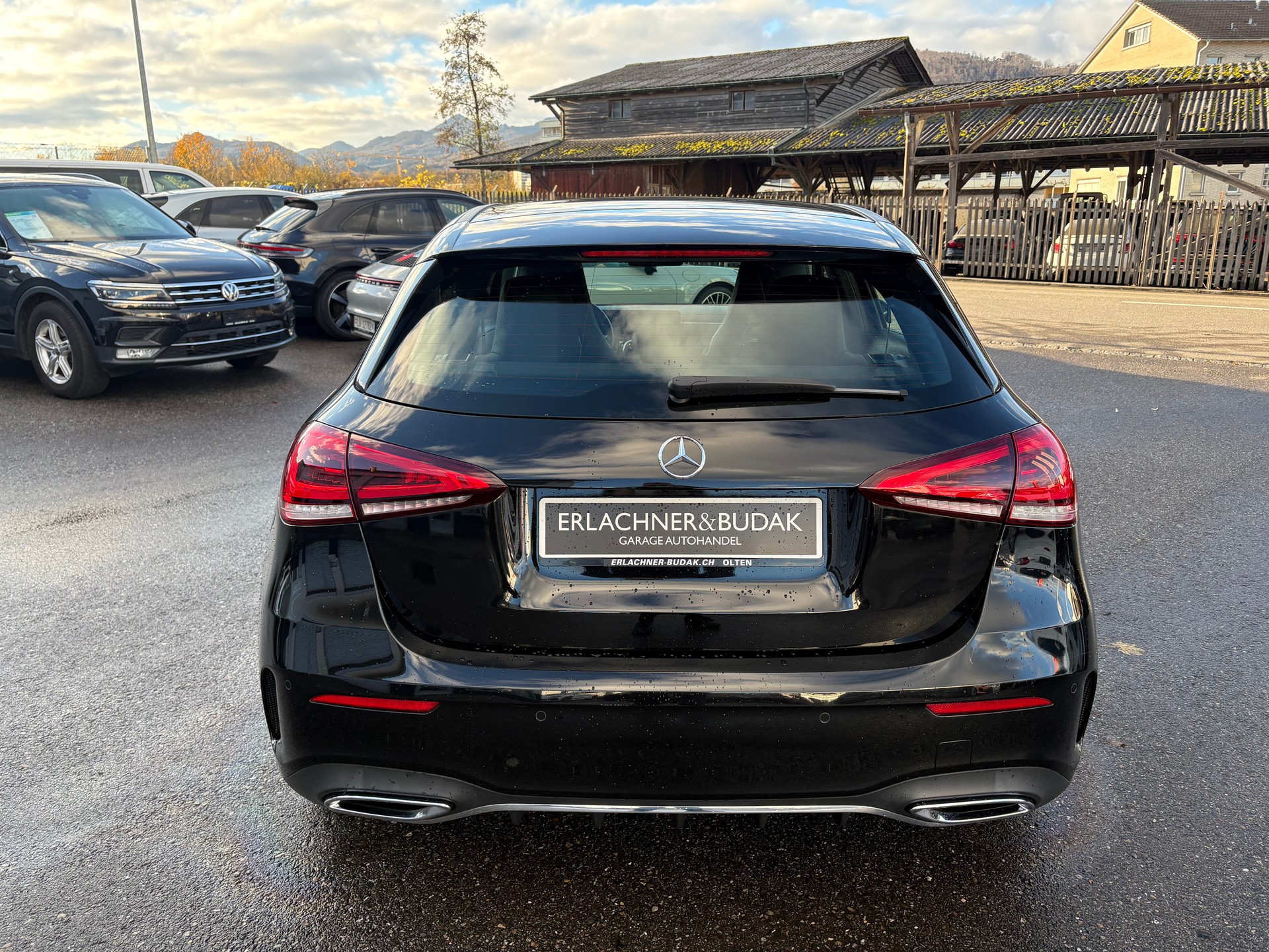 MERCEDES-BENZ A 220 AMG Line 7G-DCT-image-4