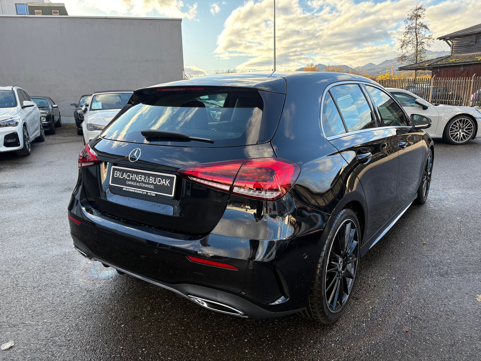 MERCEDES-BENZ A 220 AMG Line 7G-DCT-image-5