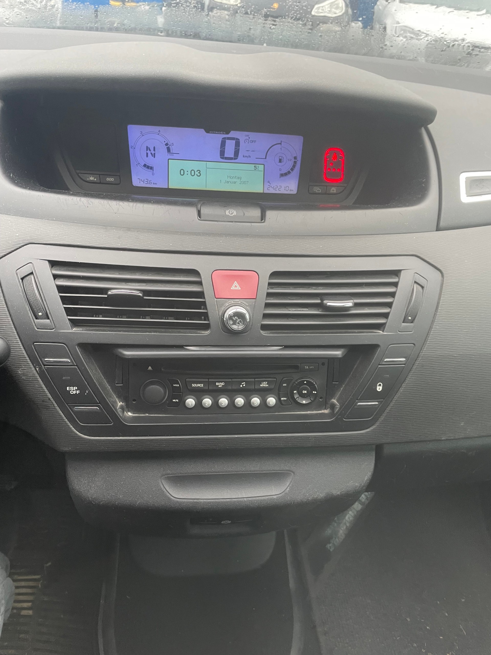 CITROEN Grand C4 Picasso 1.6 HDI 16V Dynamique BMP6-image-7