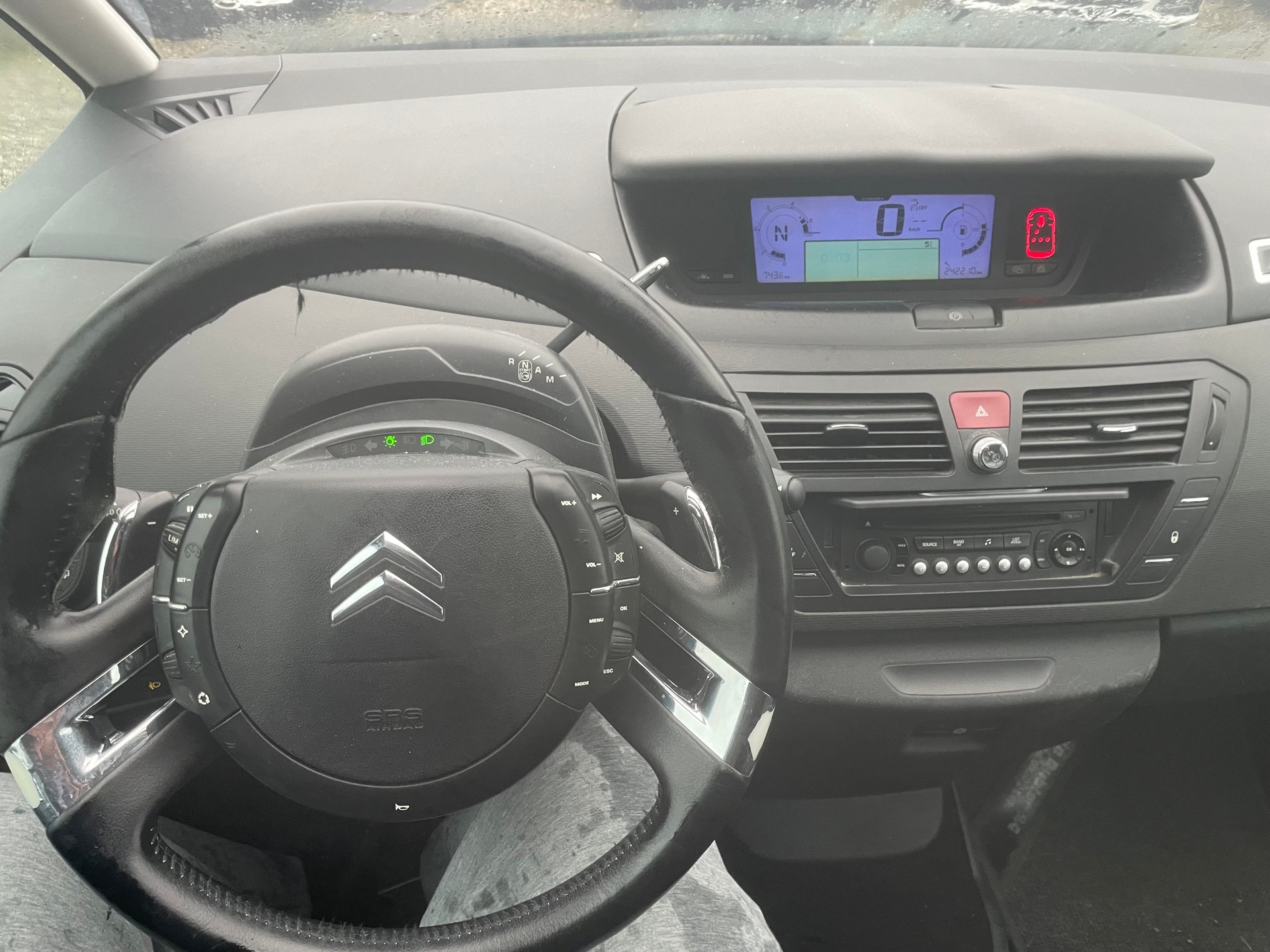 CITROEN Grand C4 Picasso 1.6 HDI 16V Dynamique BMP6-image-6