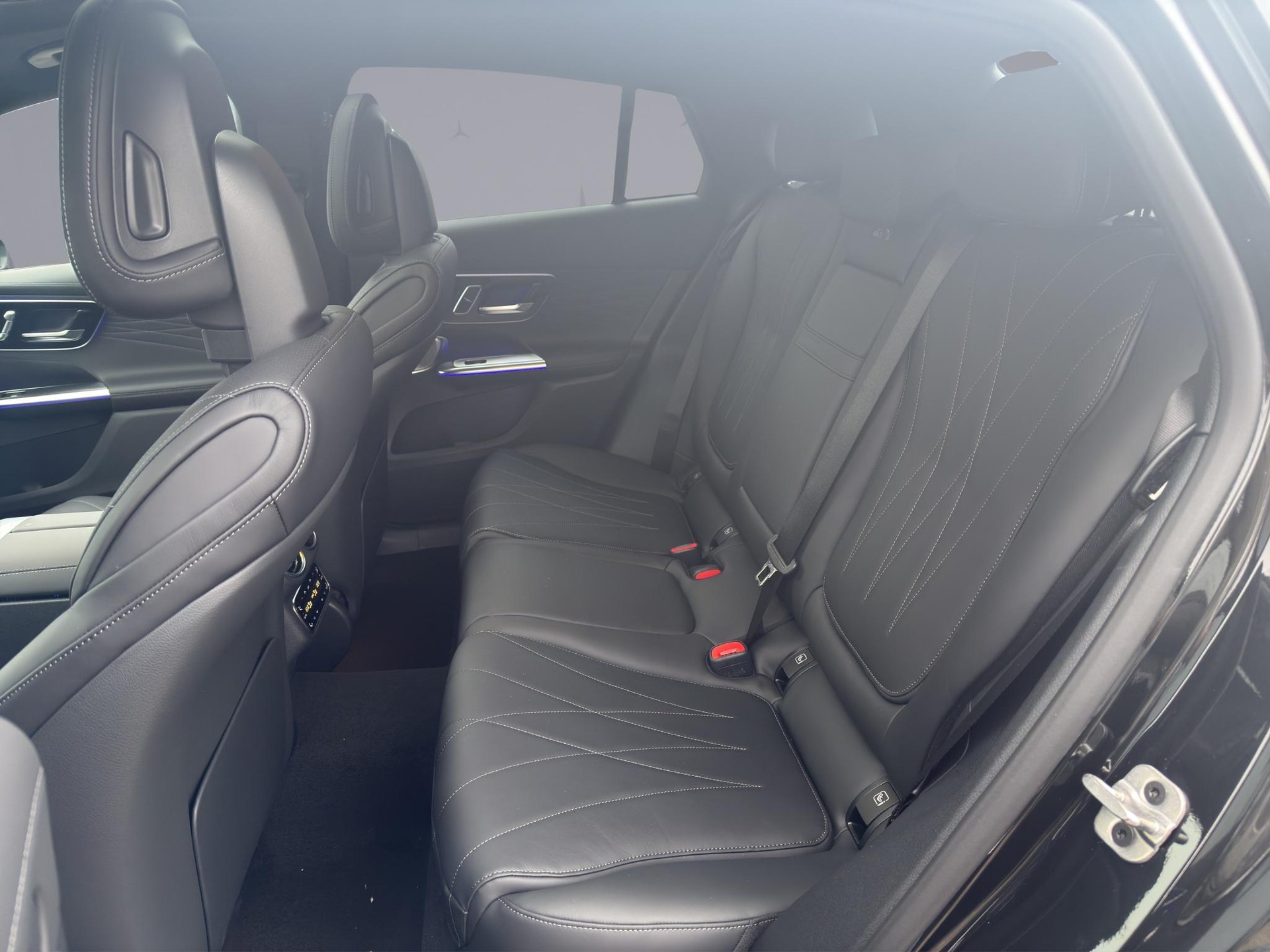 MERCEDES-BENZ GLC 43 AMG Executive Edition 4matic Coupé-image-13