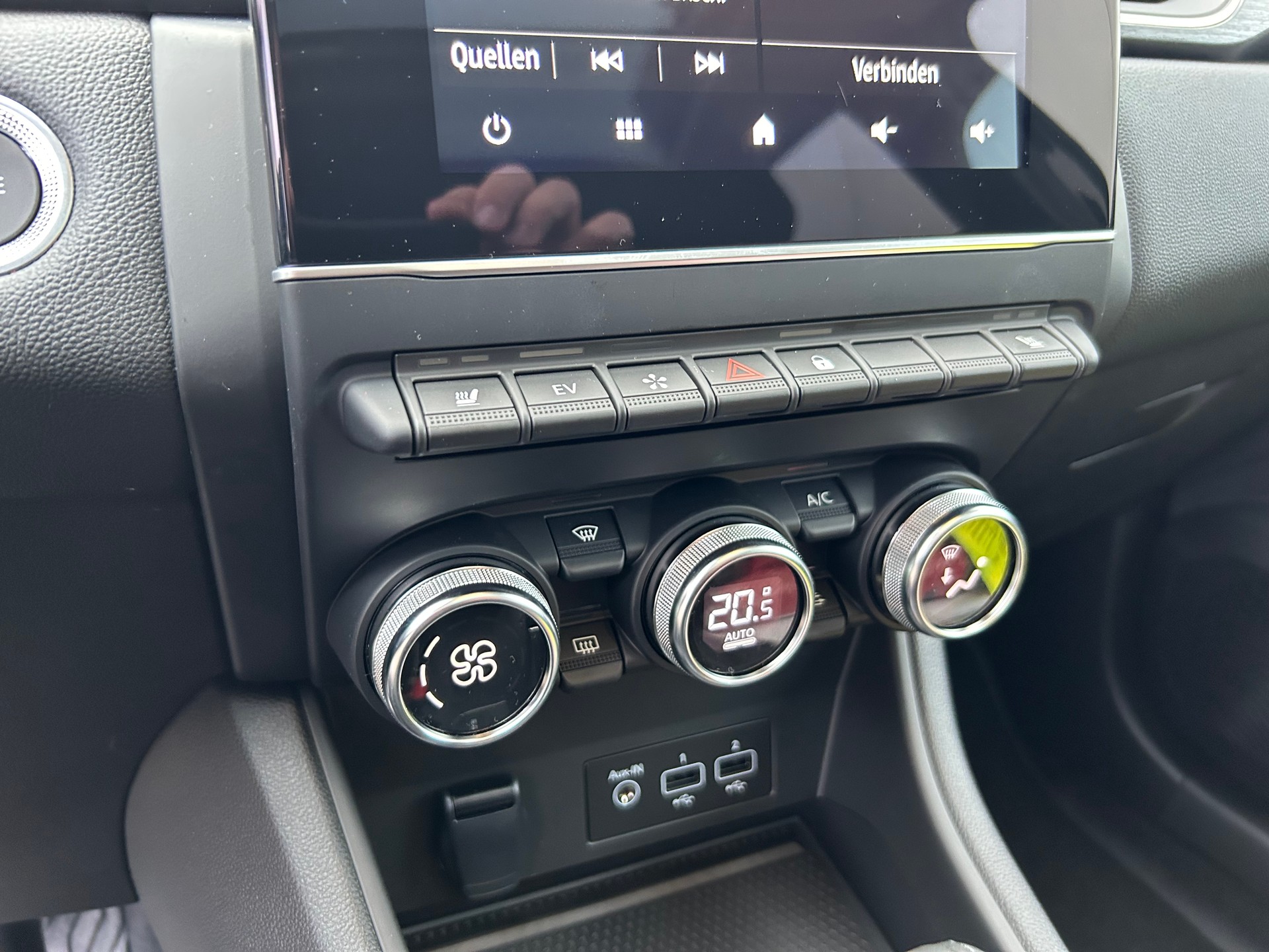 MITSUBISHI ASX 1.6 PHEV Instyle-image-14
