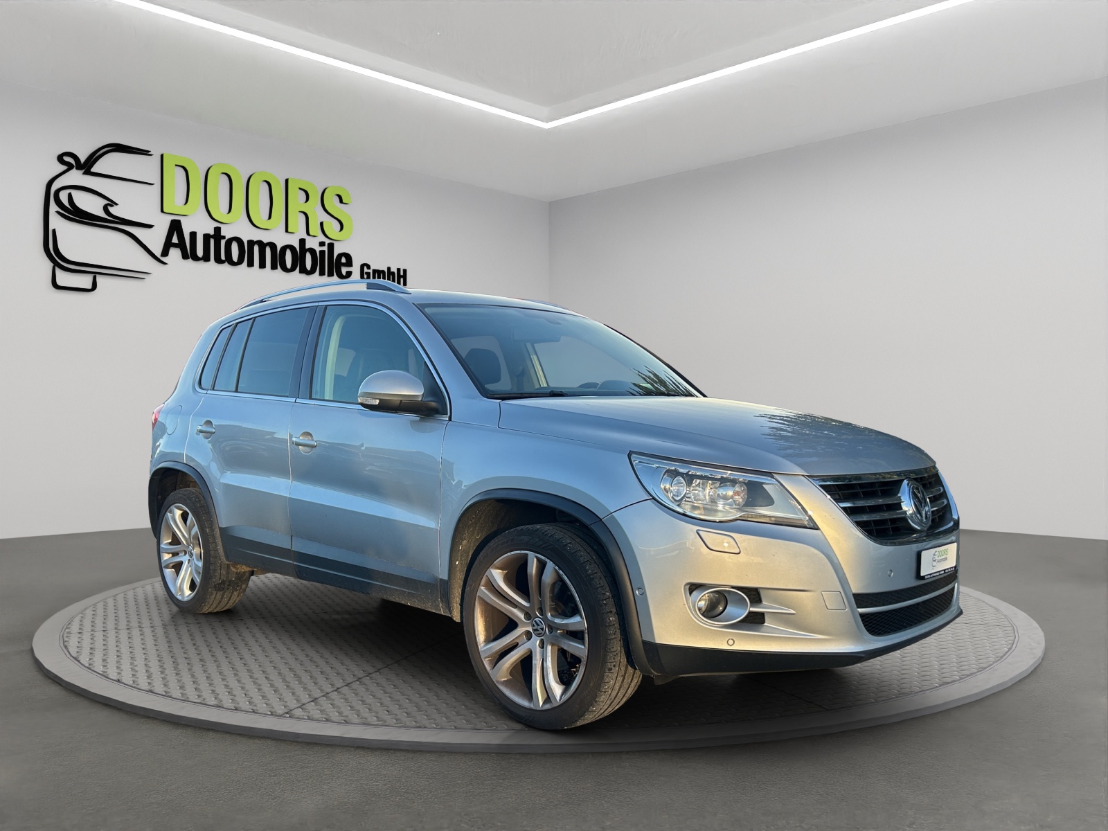 VW Tiguan 2.0 TSI Sport&Style-image-0