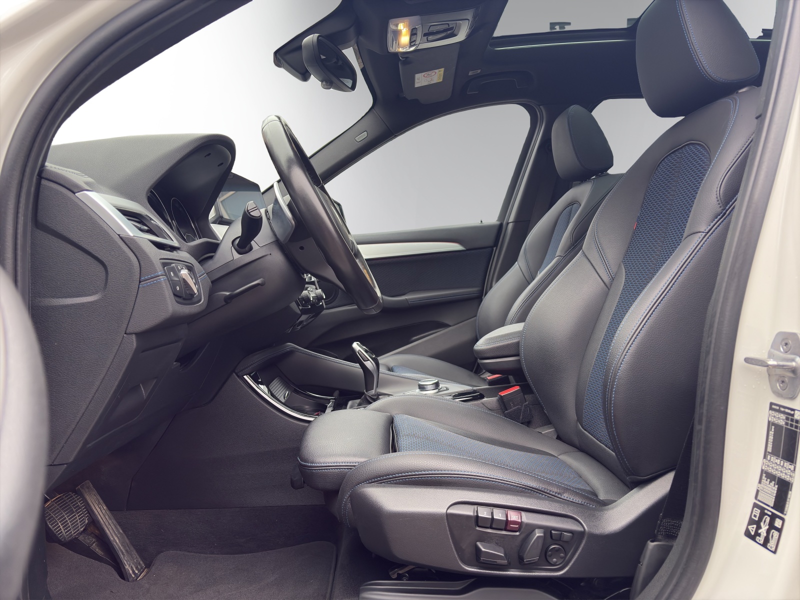 BMW X1 xDrive 20d M Sport Steptronic-image-8
