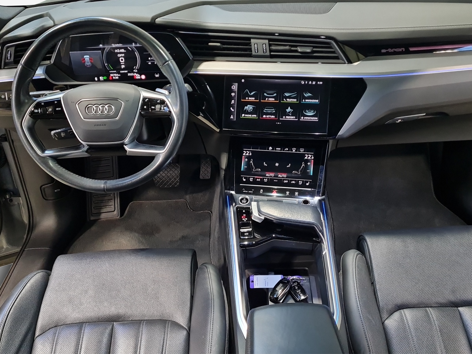 AUDI e-tron 55 Sportback S Line quattro-image-9
