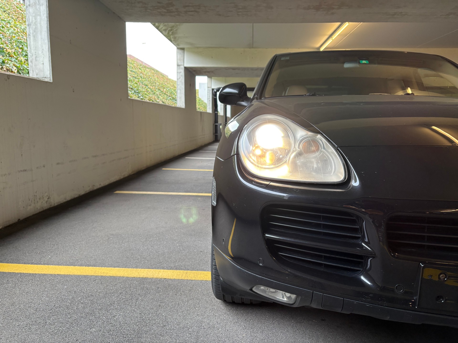 PORSCHE Cayenne S-image-13