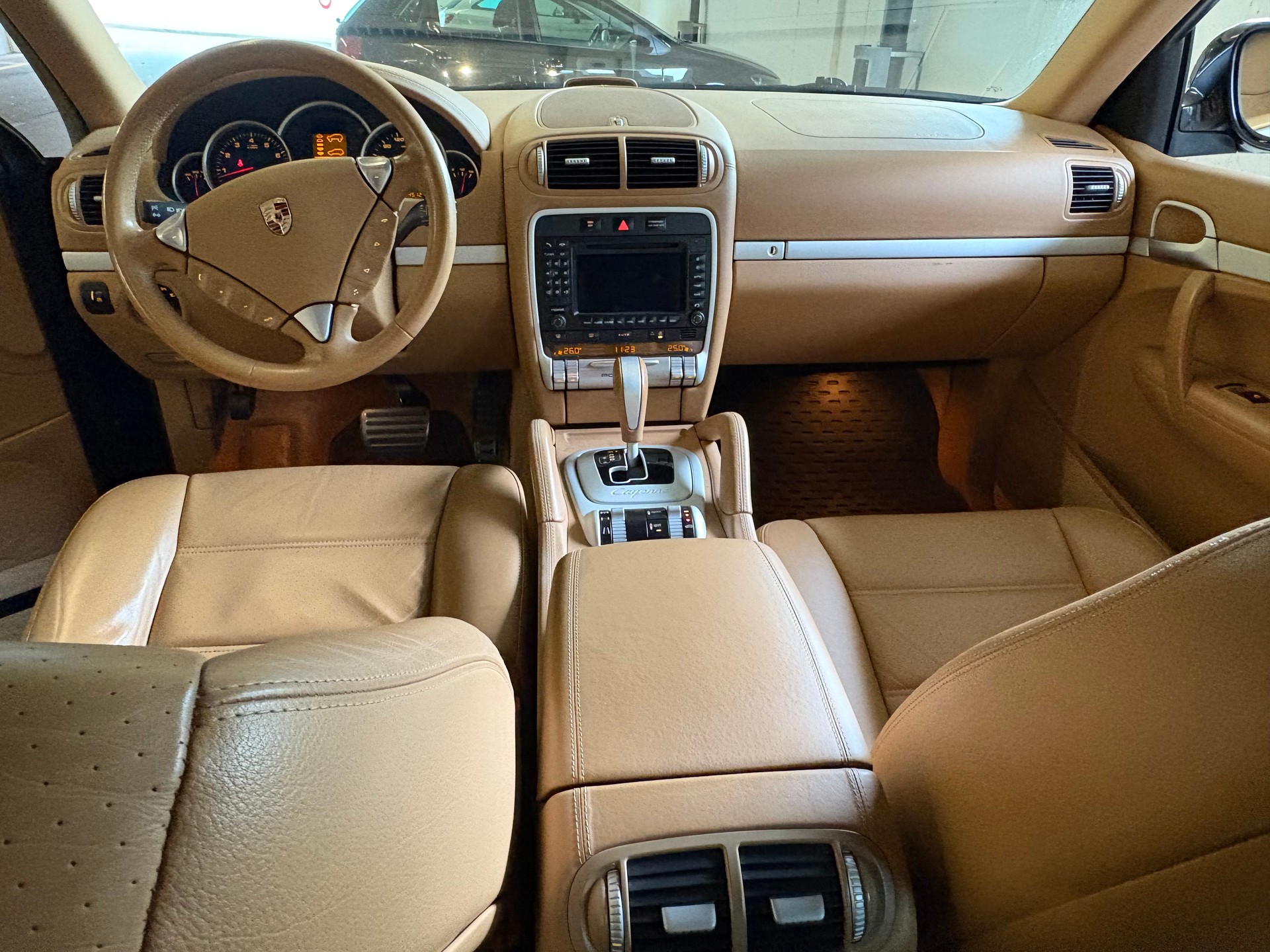 PORSCHE Cayenne S-image-7