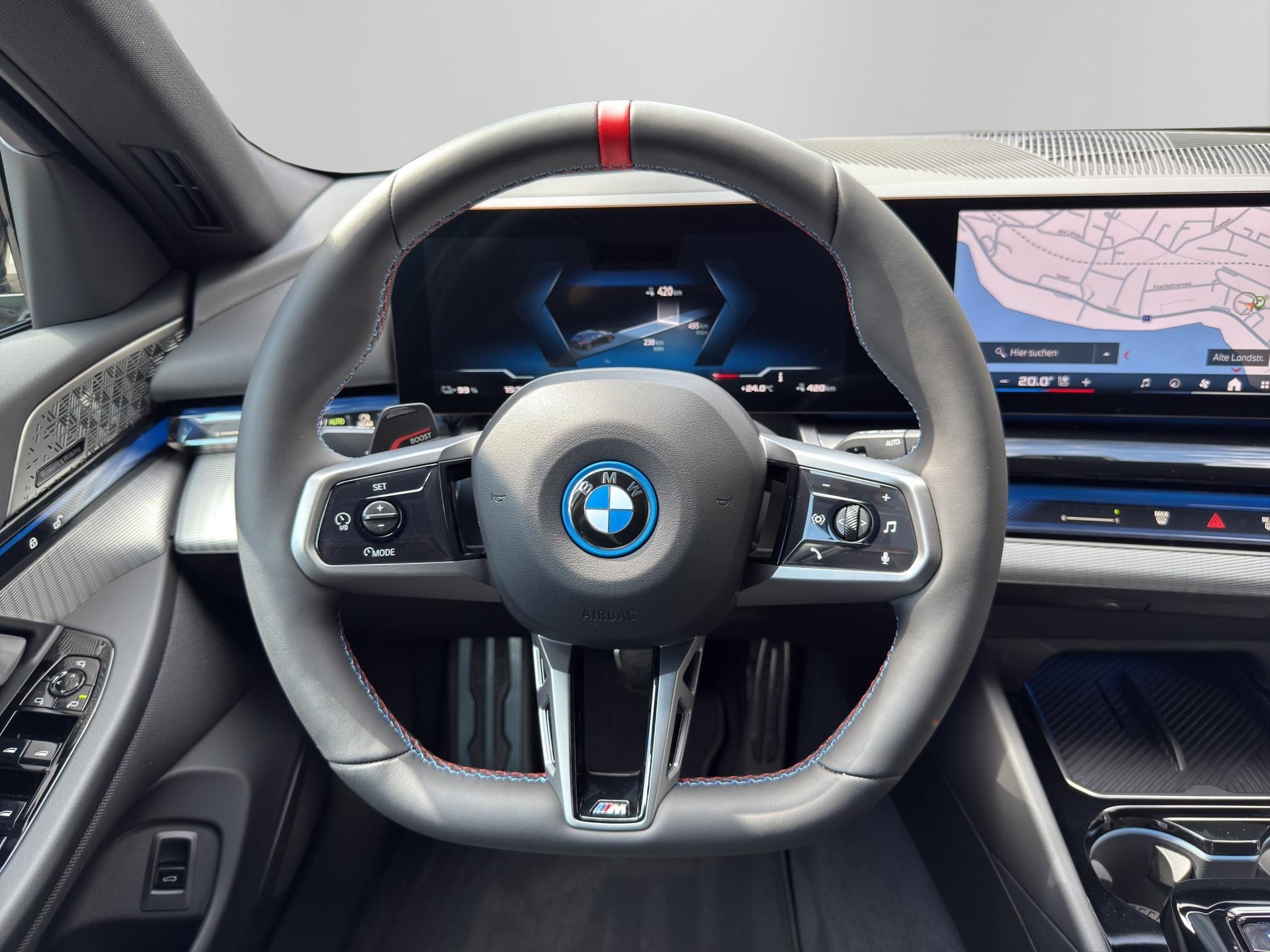 BMW i5 M60 xDrive Touring M Sport Pro-image-13