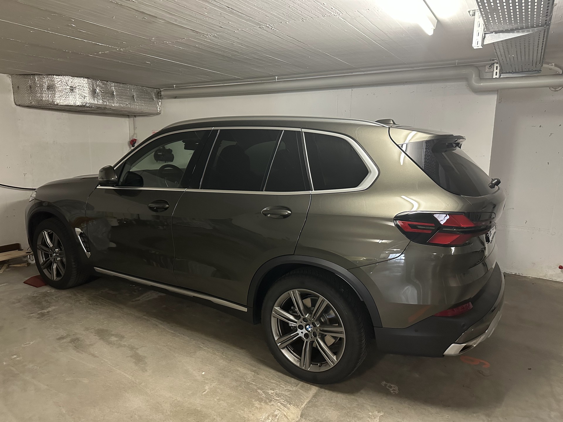 BMW X5 xDrive 30d – 6’980 km | Top CH Wagen | Leasing, Finanzierung-image-21