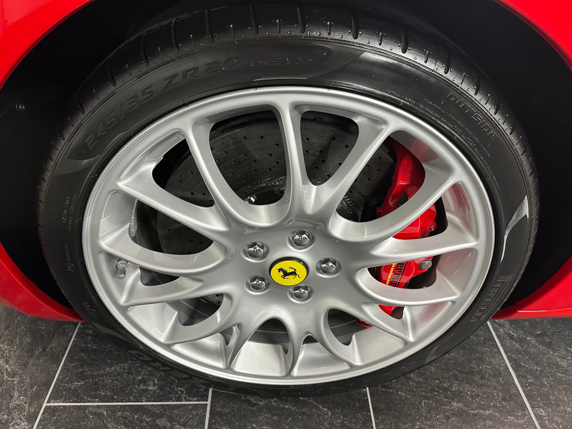 FERRARI 599 GTB-image-5