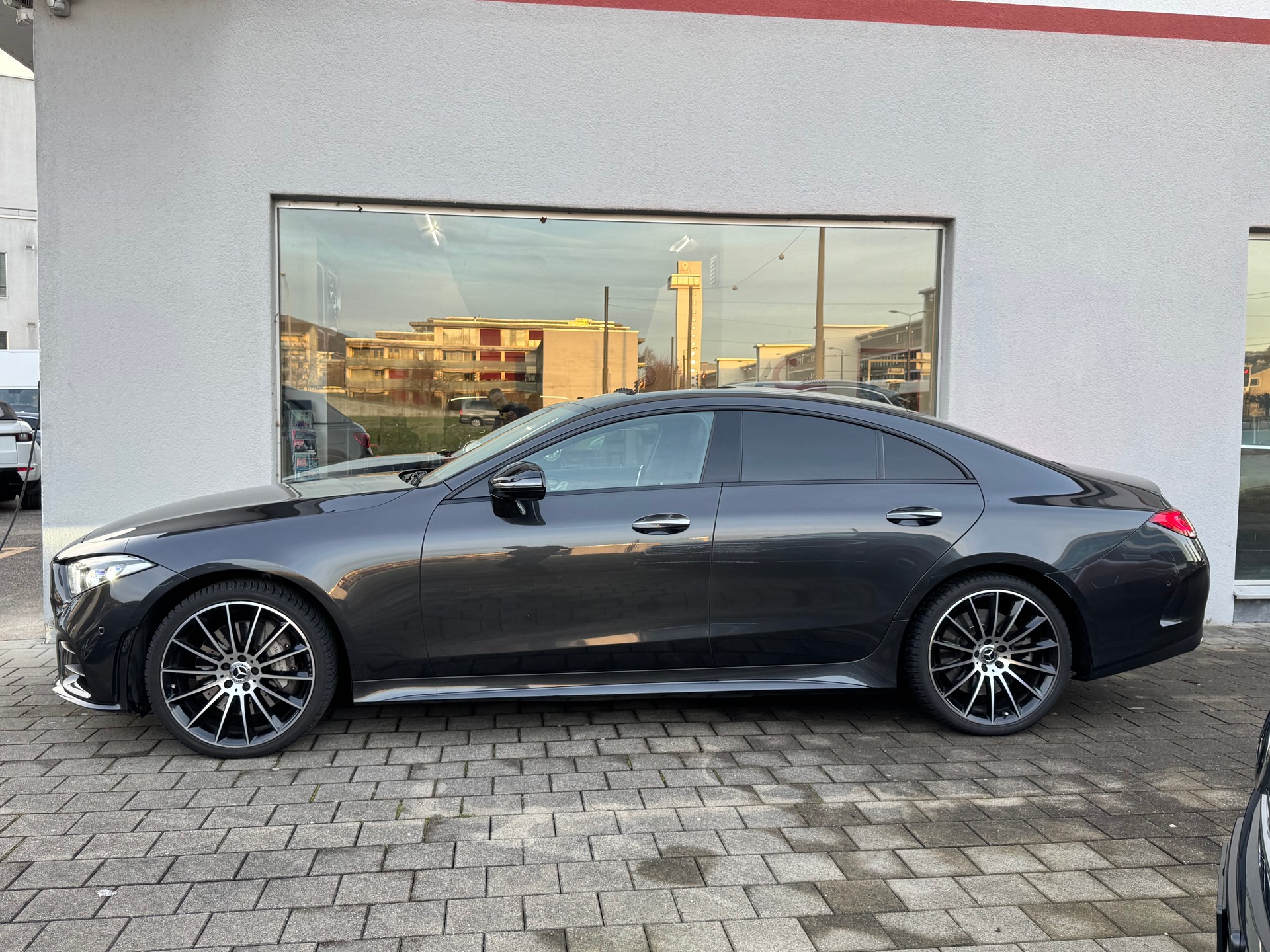 MERCEDES-BENZ CLS 450 4Matic Edition1 9G-Tronic-image-4