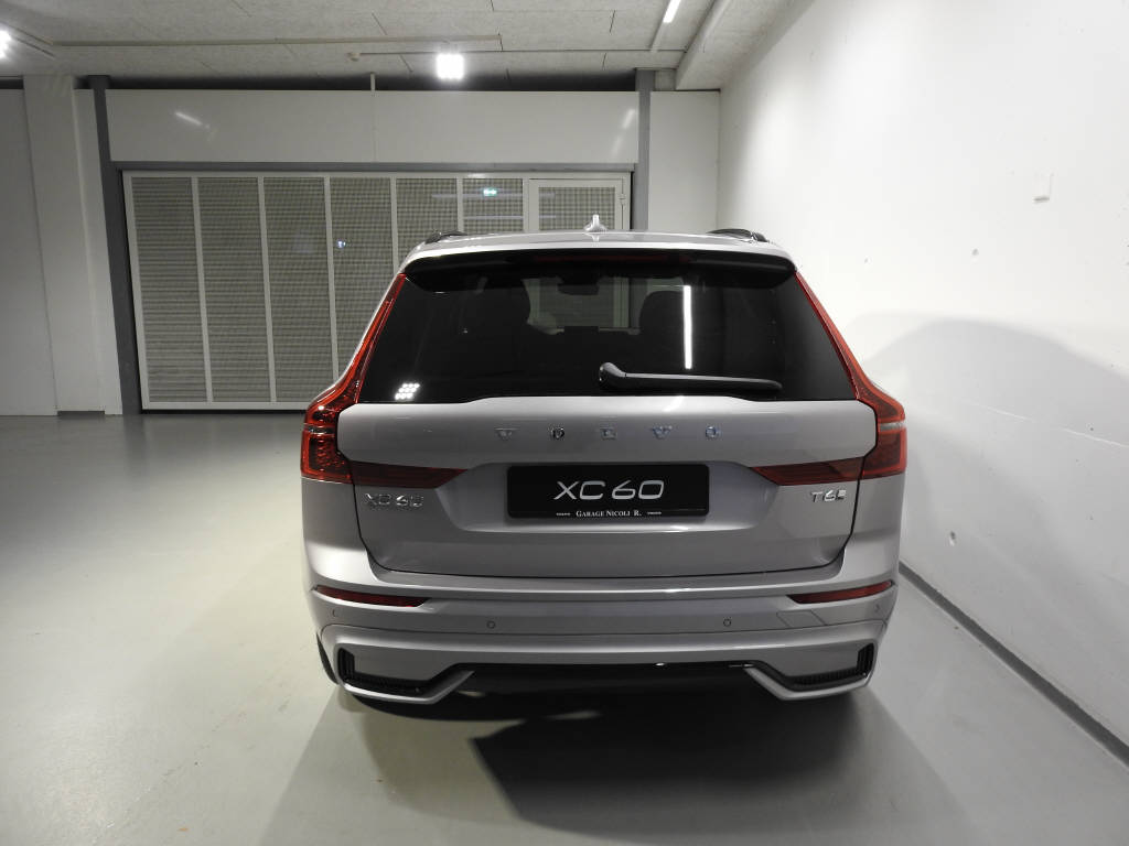 VOLVO XC60 2.0 T6 TE Plus Dark eAWD-image-5