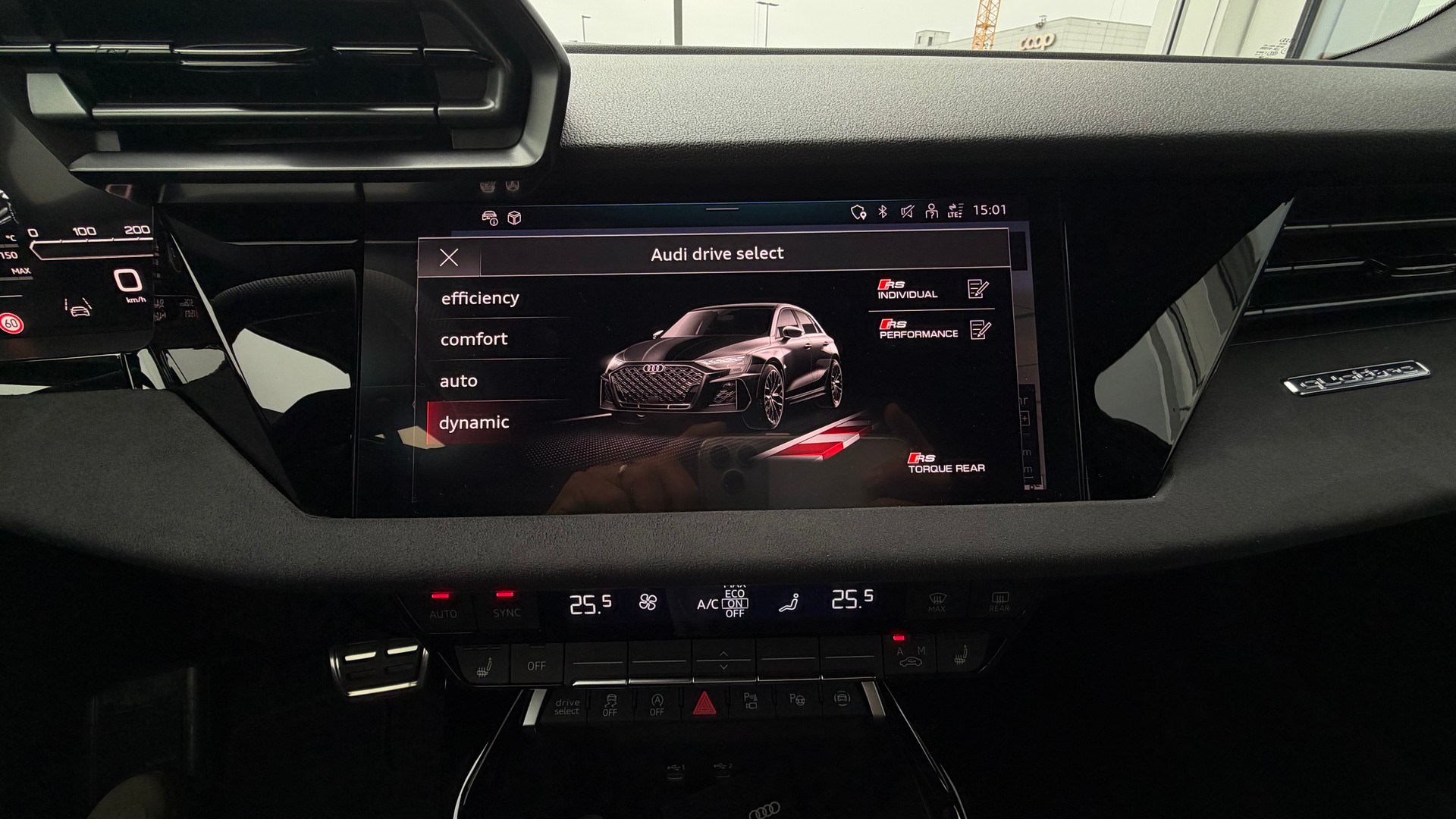 AUDI RS3 Sportback 2.5 TSI quattro S-tronic *280km/h - Carbon - Sonos*-image-21
