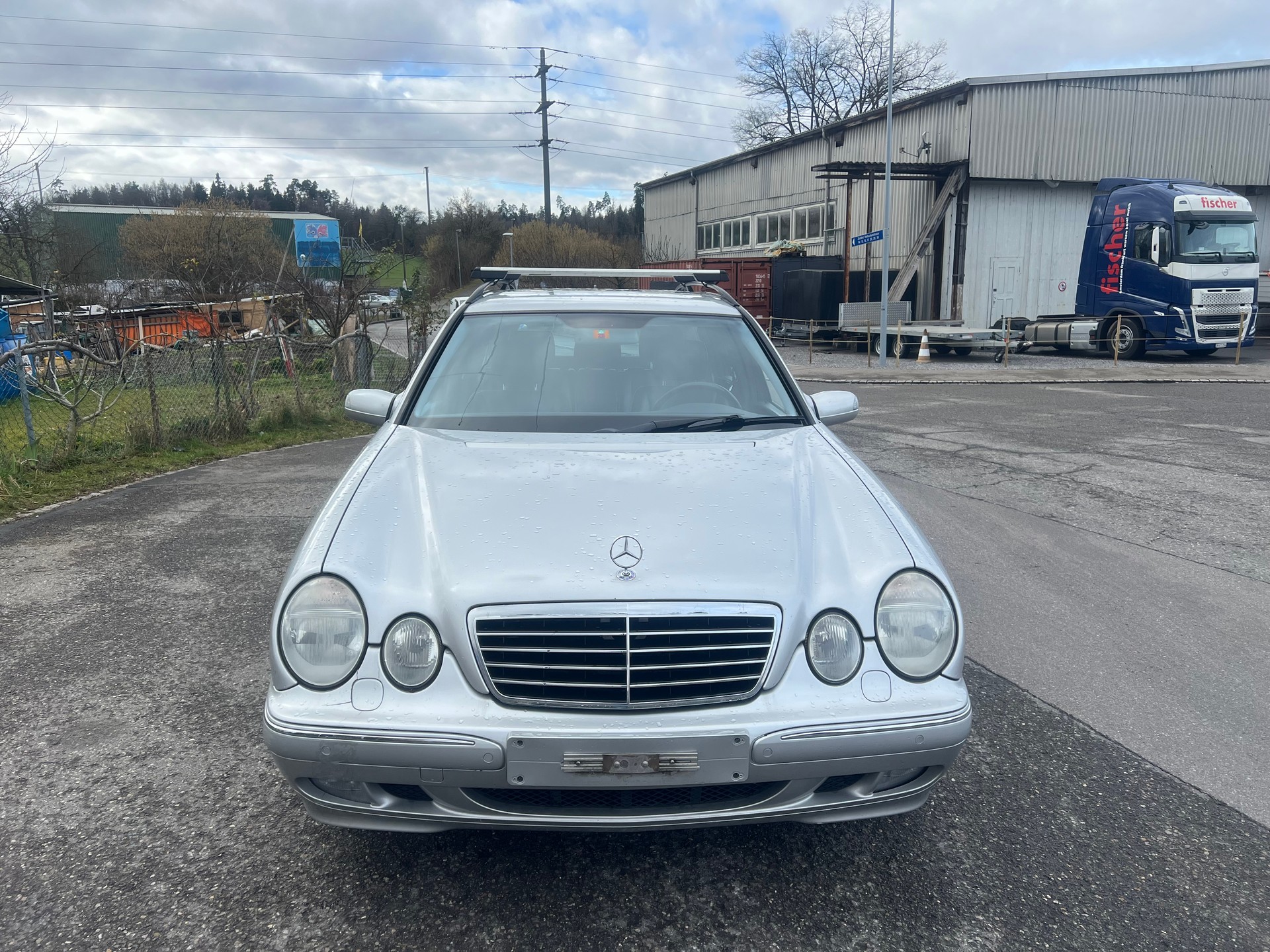 MERCEDES-BENZ E 320 Avantgarde Automatic-image-11