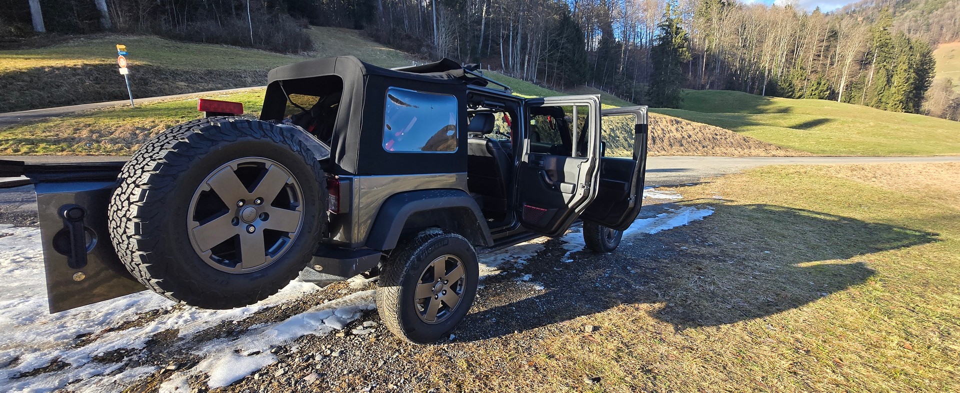 JEEP Wrangler 3.6 Unlimited Rubicon Recon Automatic hardtop-image-1
