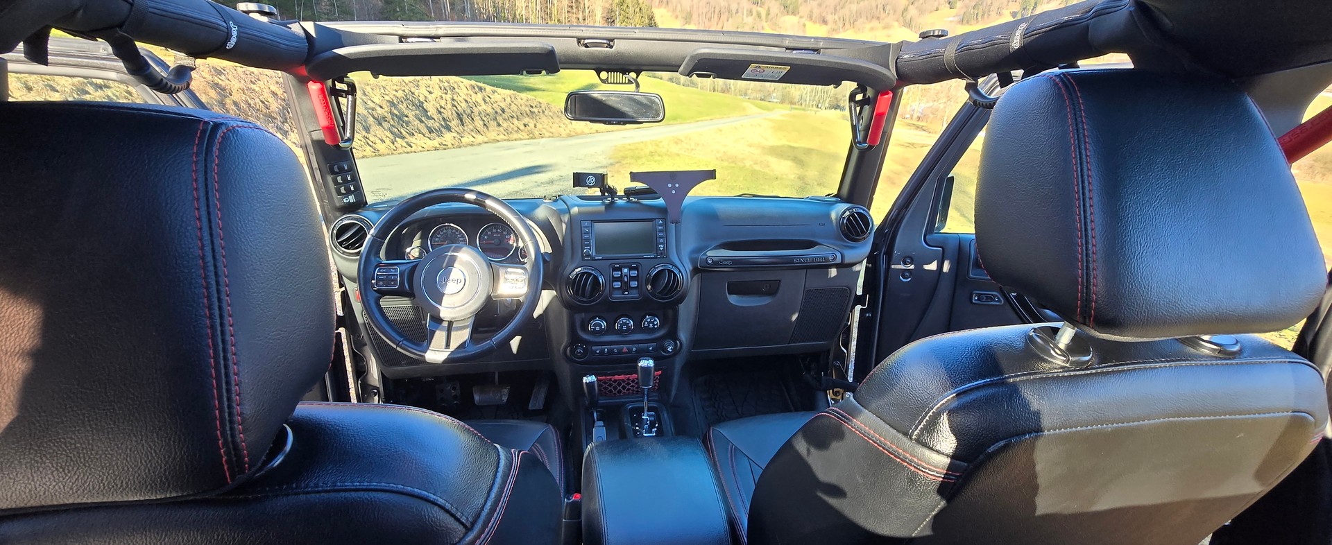 JEEP Wrangler 3.6 Unlimited Rubicon Recon Automatic hardtop-image-3